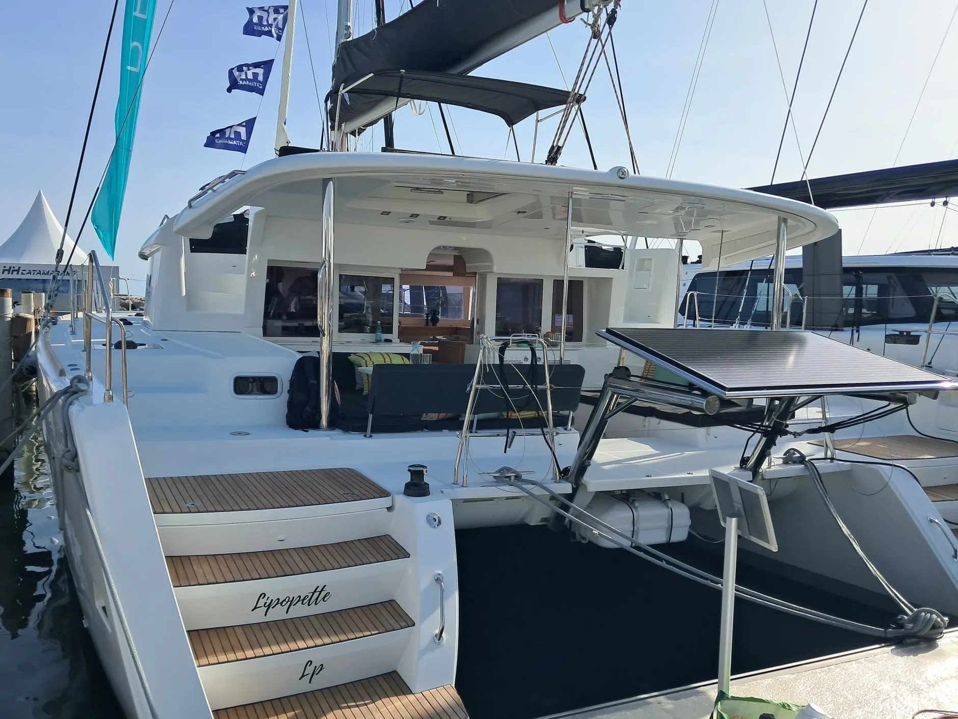 Lagoon 450 Lipopette — yacht photo 1