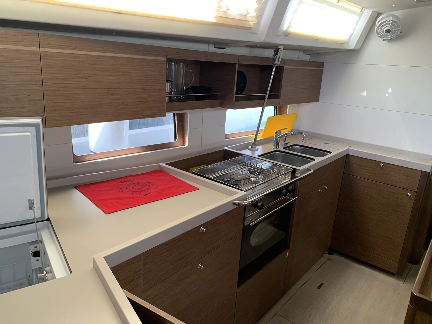 Oceanis 46.1 Amalthia — fotografia jachty 2
