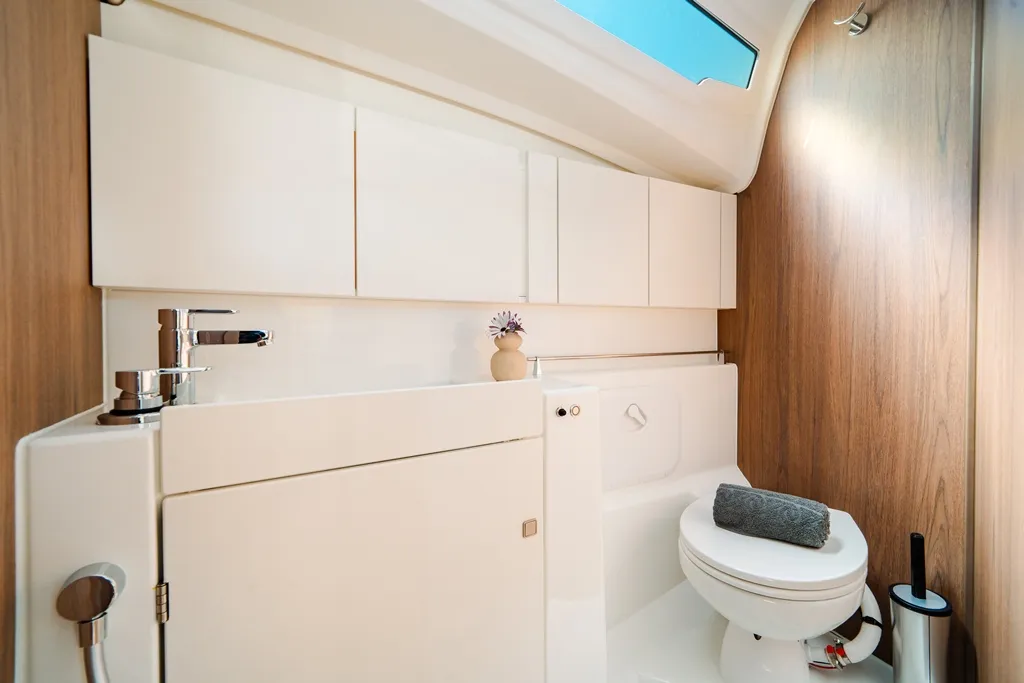 Sun Odyssey 415 MYRIANA — yacht photo 2