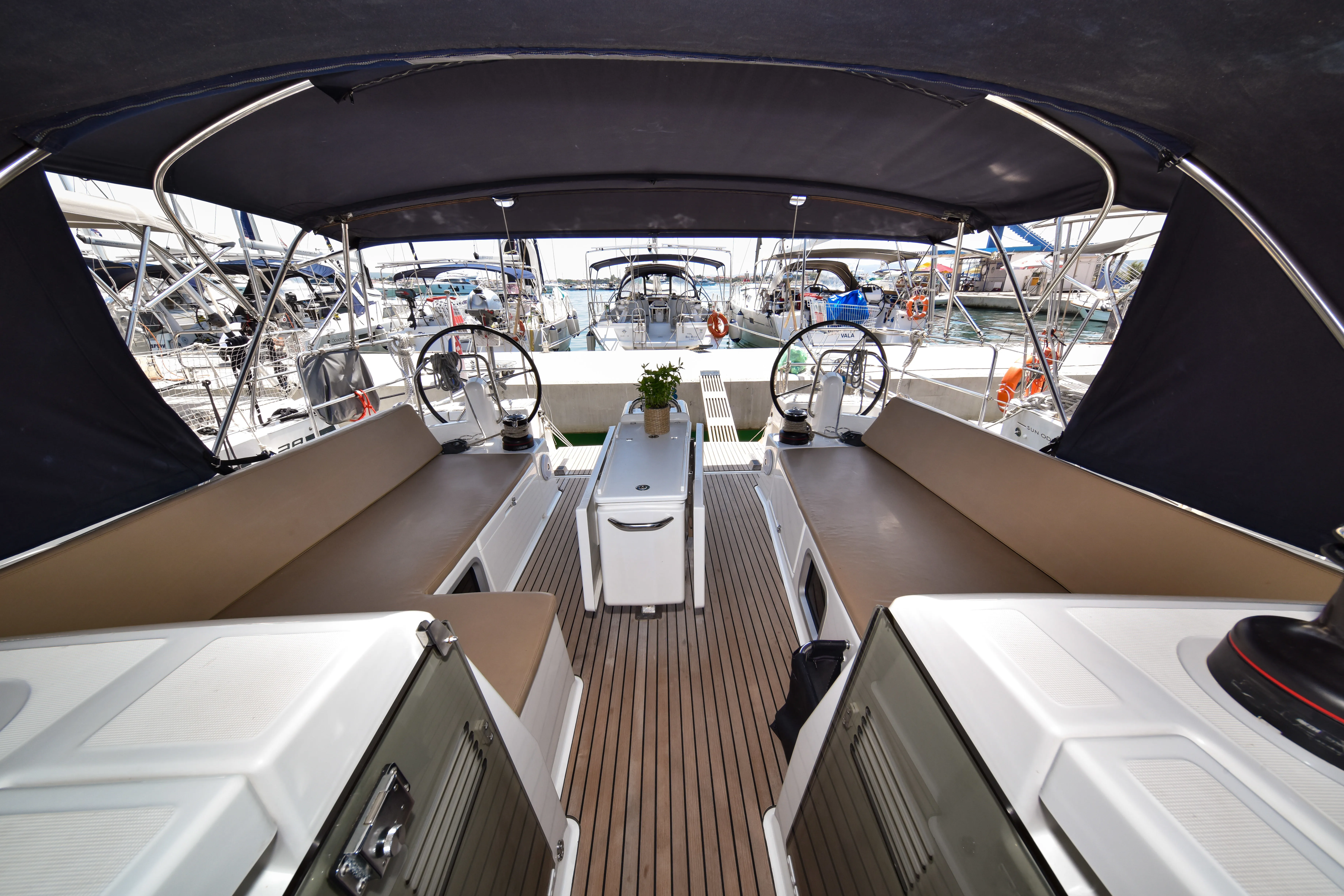 Sun Odyssey 490 Swannabe — foto dello yacht n. 18