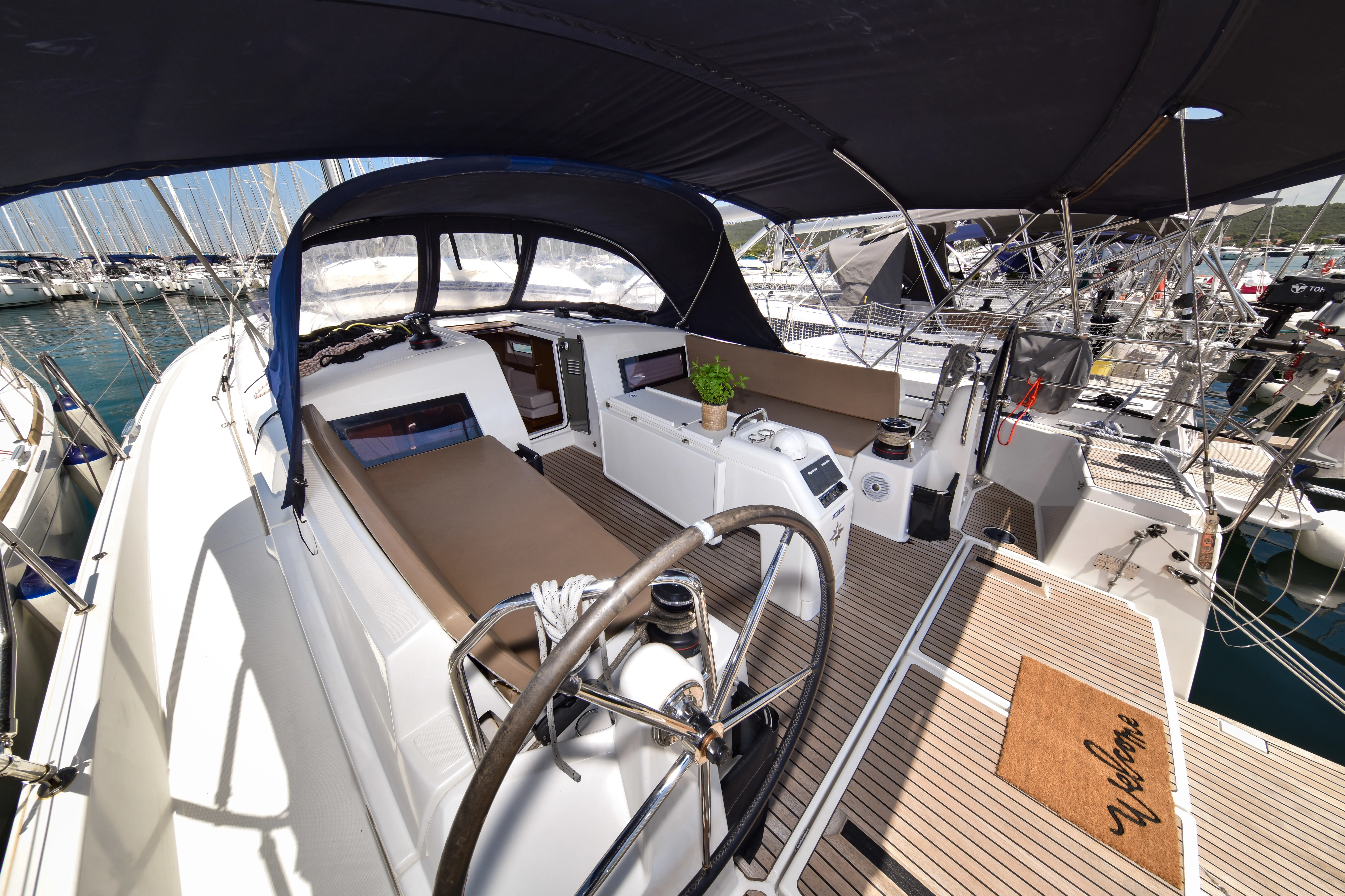 Sun Odyssey 490 Swannabe — foto dello yacht n. 24
