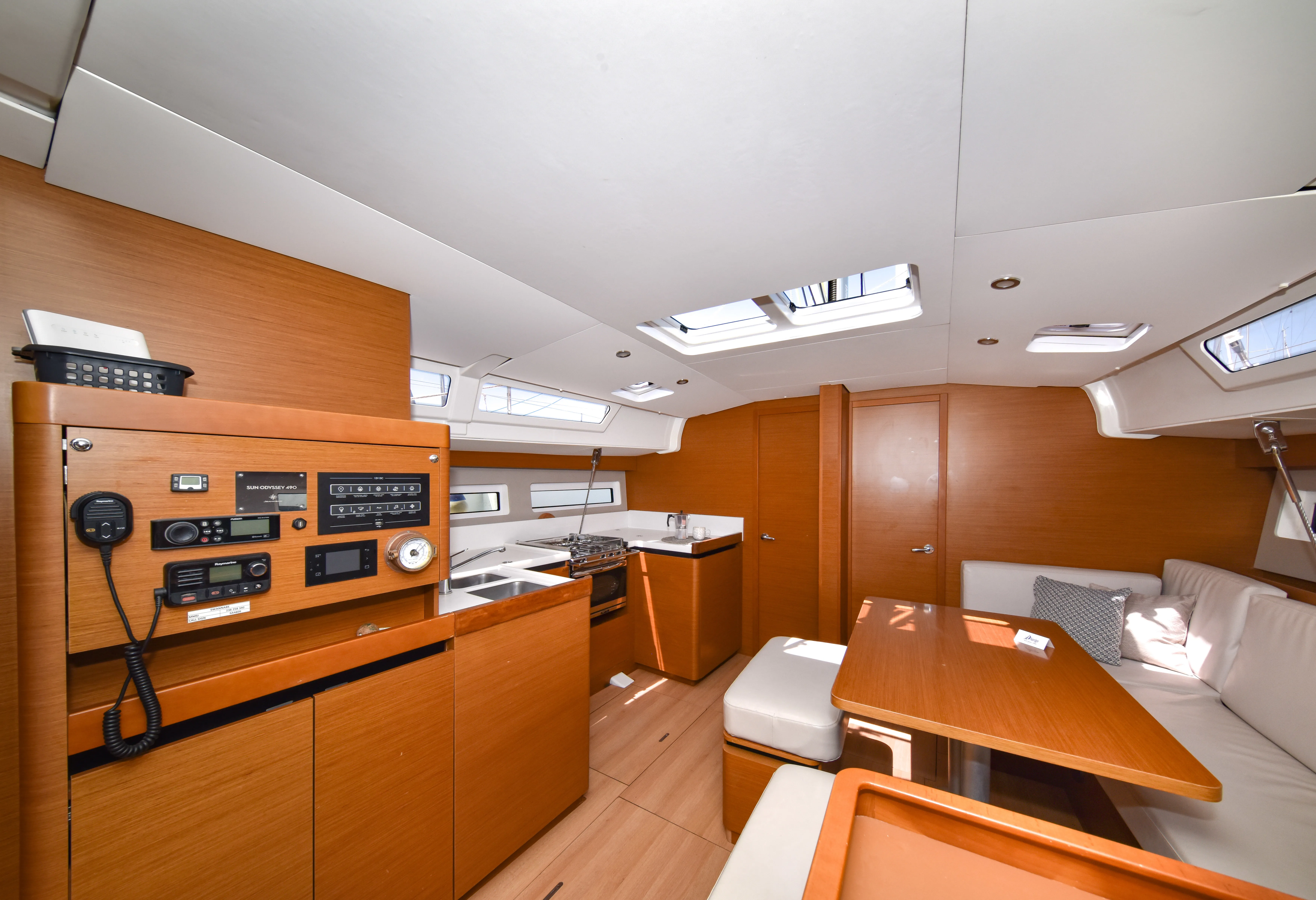 Sun Odyssey 490 Swannabe — foto dello yacht n. 34