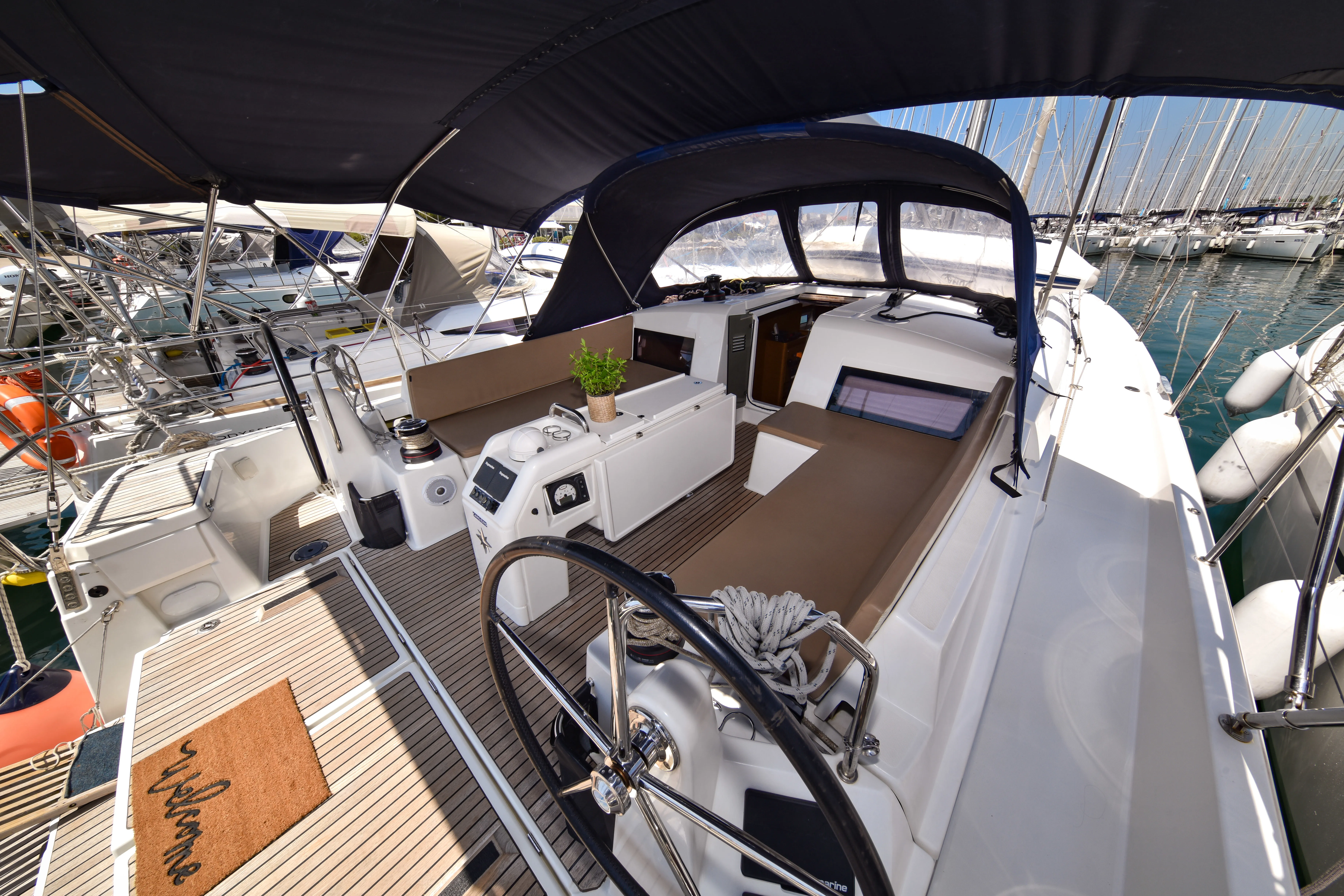 Sun Odyssey 490 Swannabe — foto dello yacht n. 43