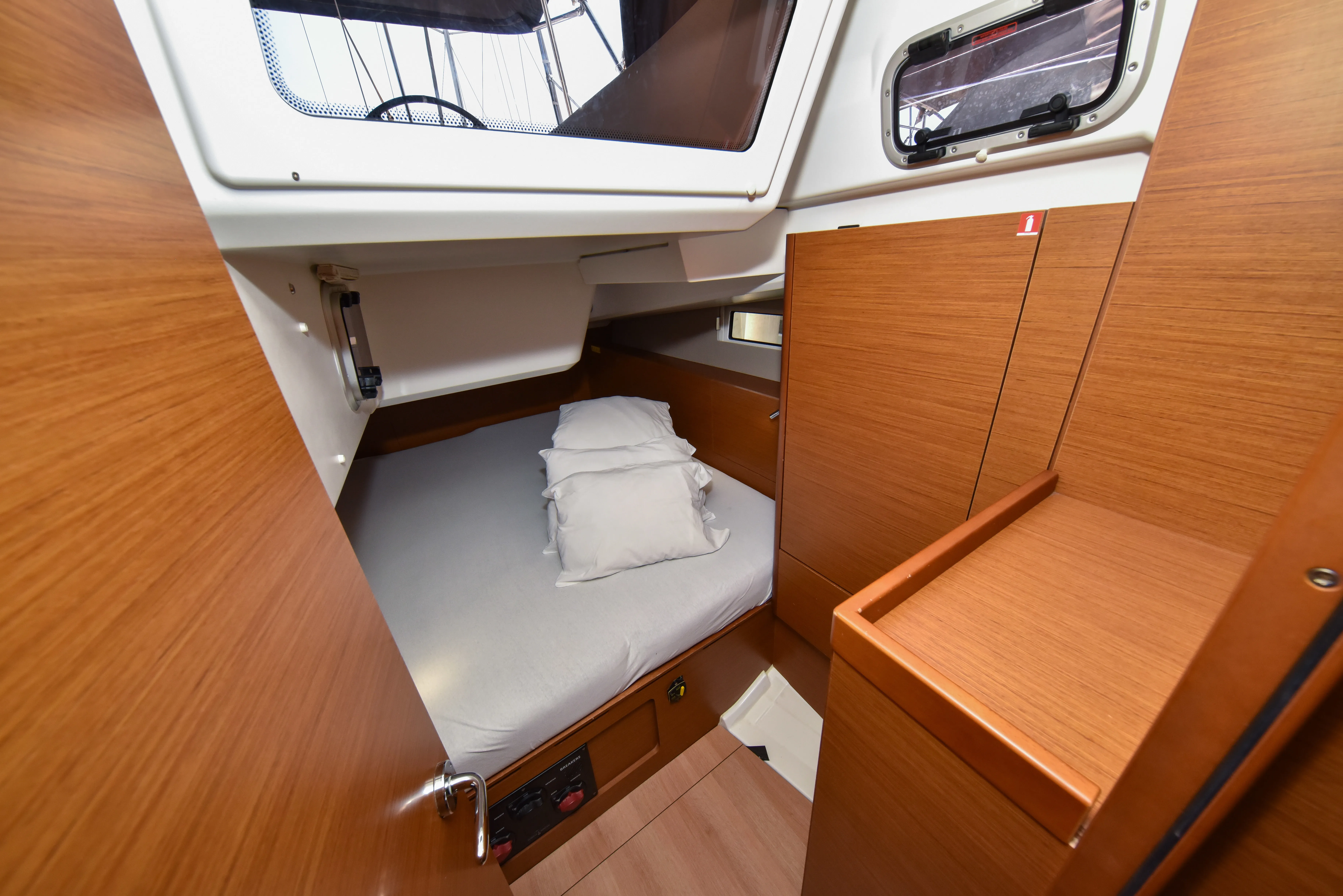 Sun Odyssey 490 Swannabe — foto dello yacht n. 36