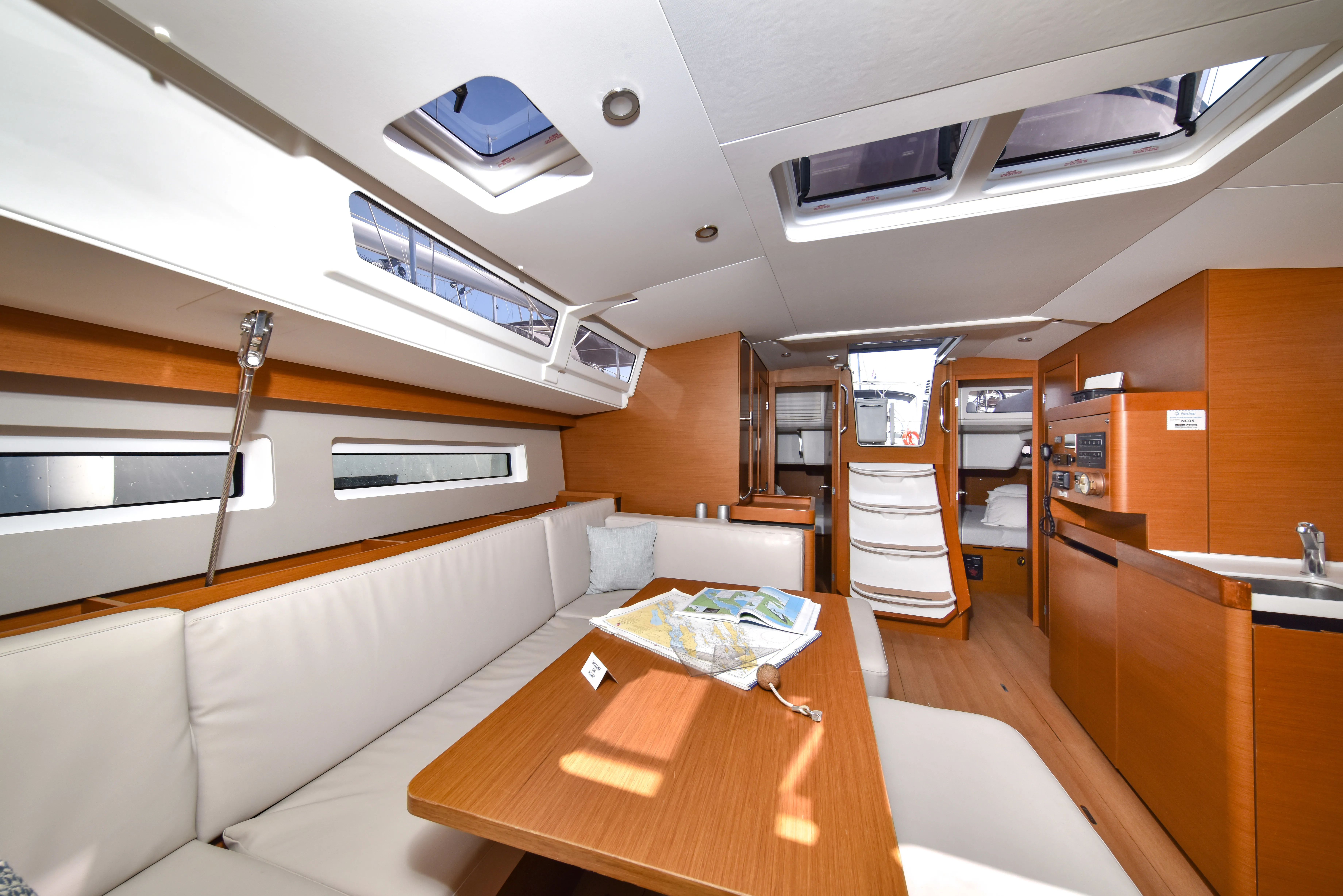 Sun Odyssey 490 Swannabe — foto dello yacht n. 27
