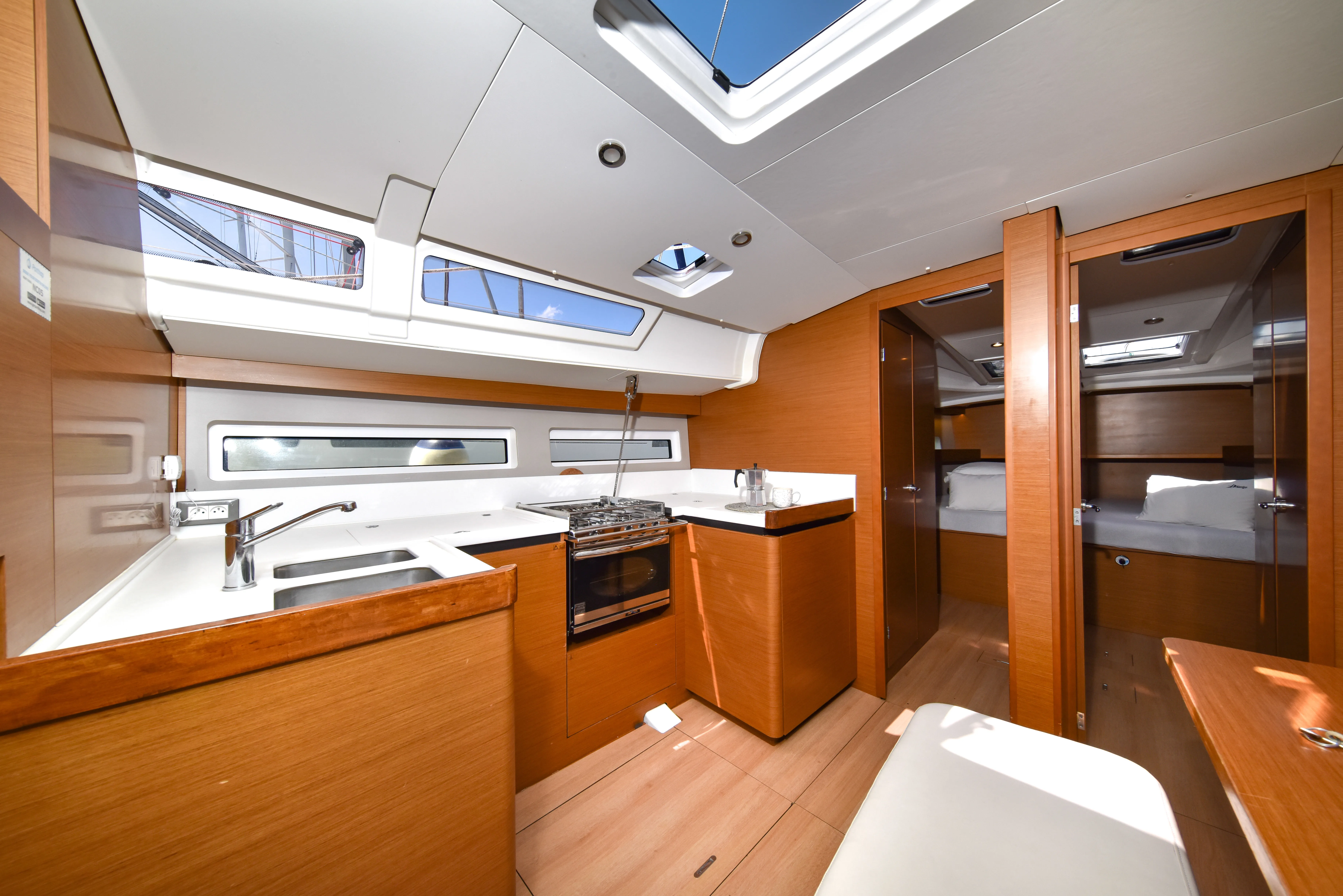 Sun Odyssey 490 Swannabe — foto dello yacht n. 47