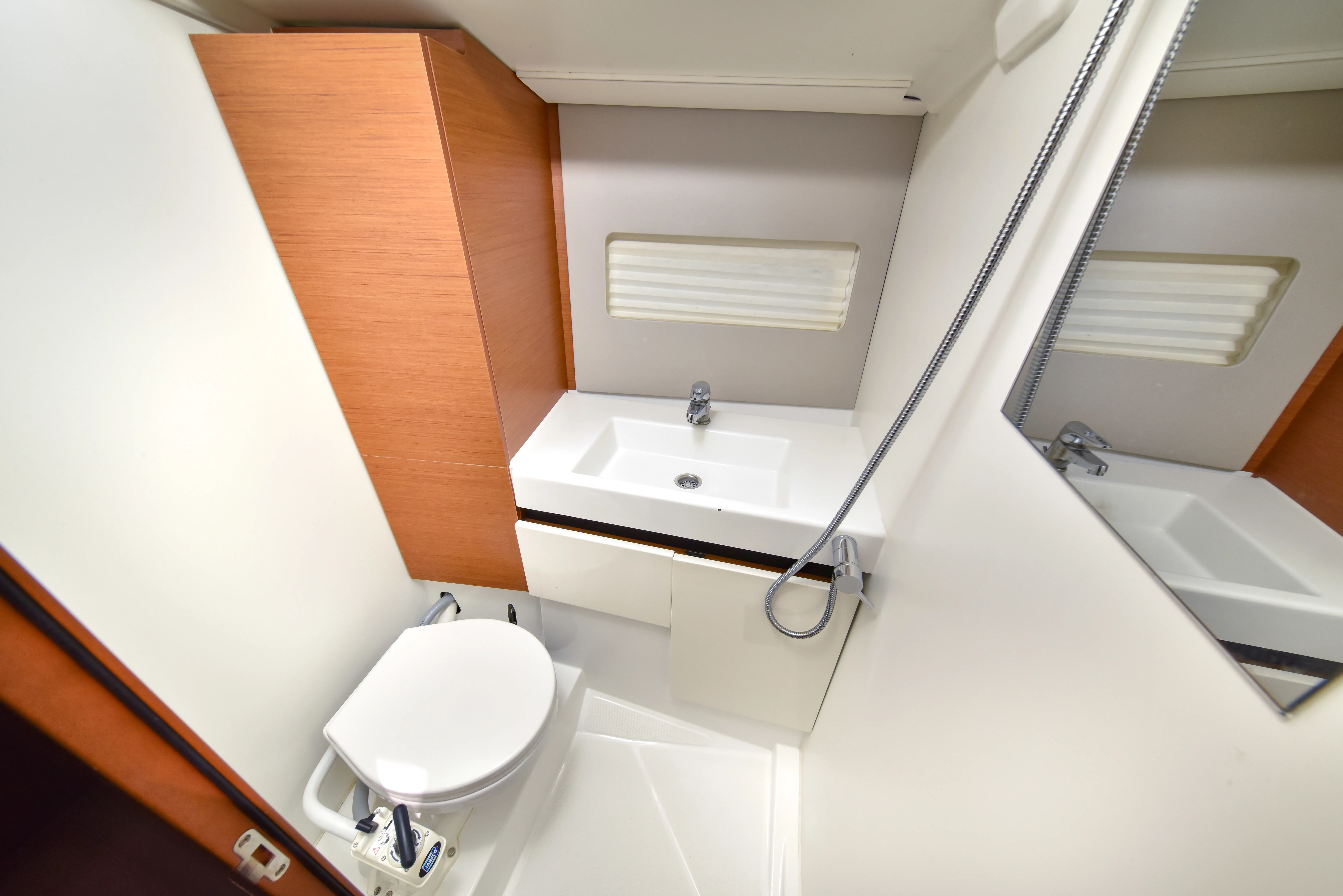 Sun Odyssey 490 Swannabe — foto dello yacht n. 40
