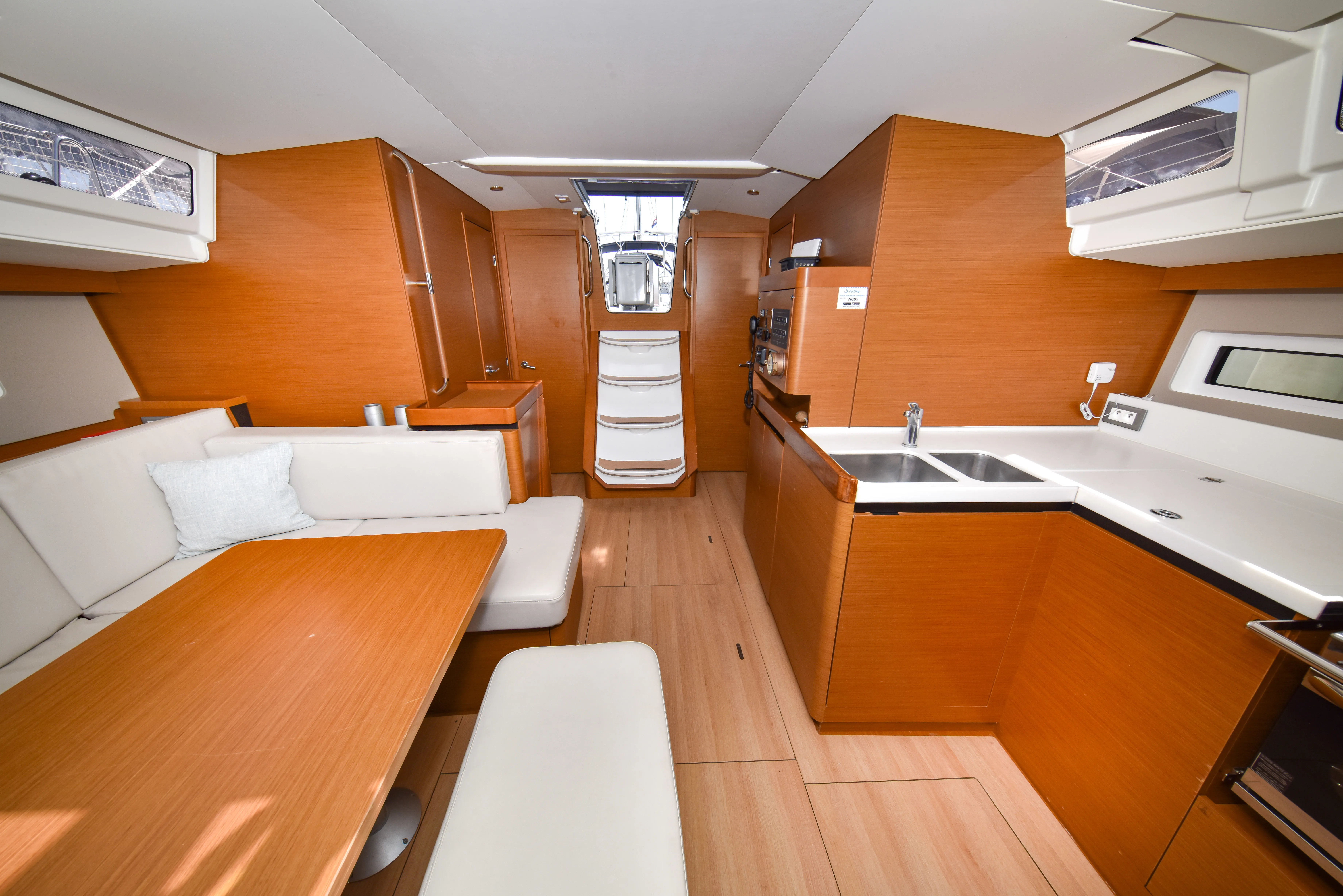 Sun Odyssey 490 Swannabe — foto dello yacht n. 26