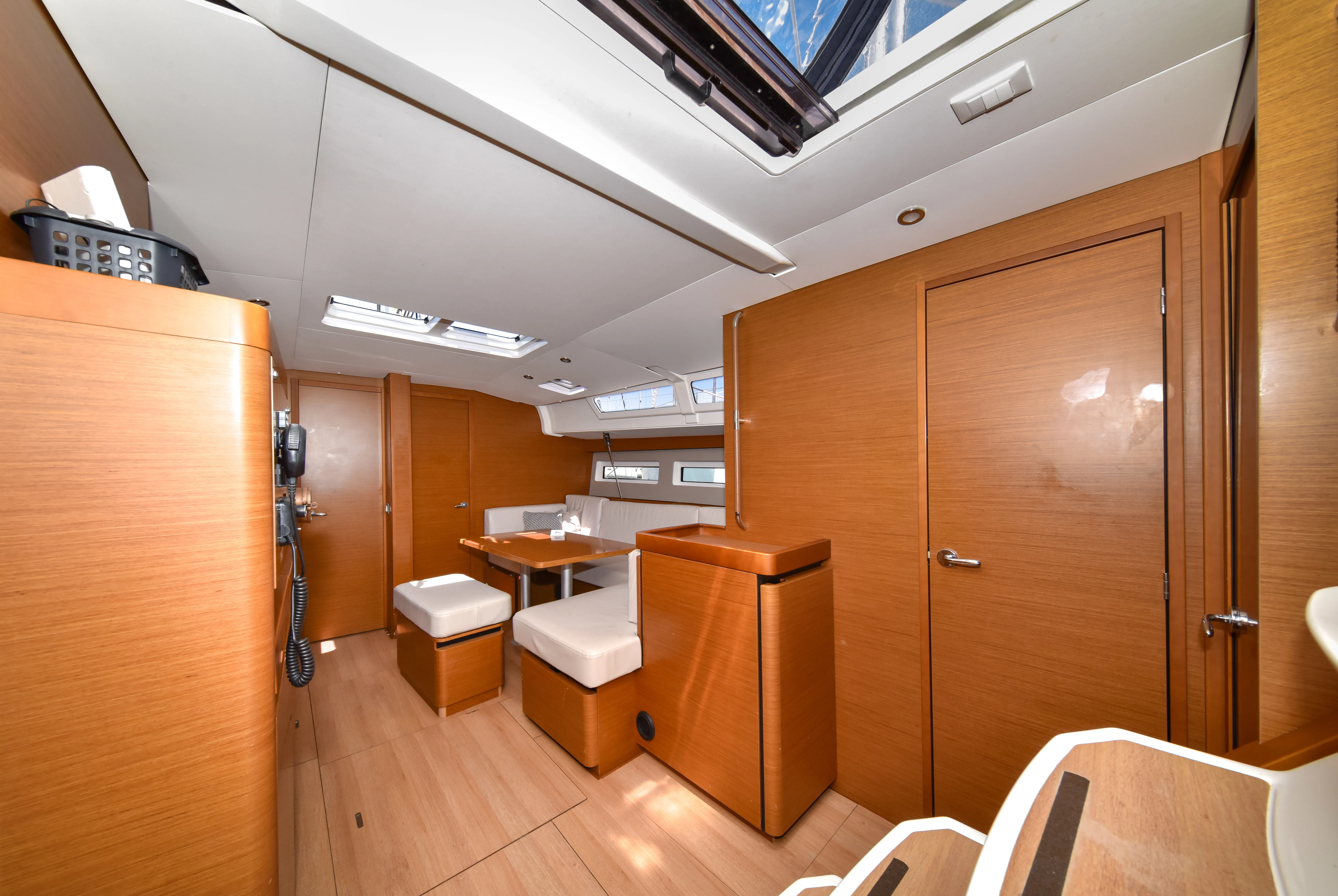 Sun Odyssey 490 Swannabe — foto dello yacht n. 32