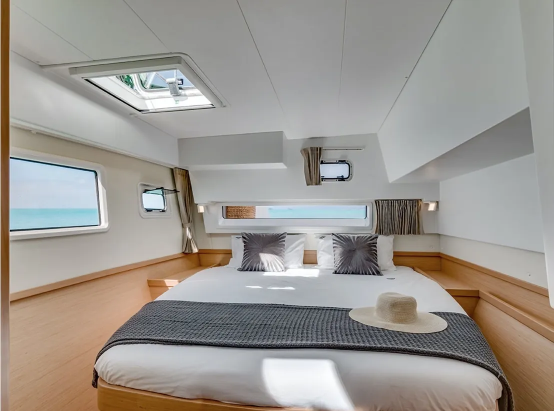 Lagoon 42 Copernicus — yacht photo 6