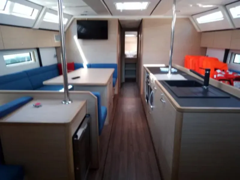 D&D Kufner 50 SUNSET I — фотография яхты 19