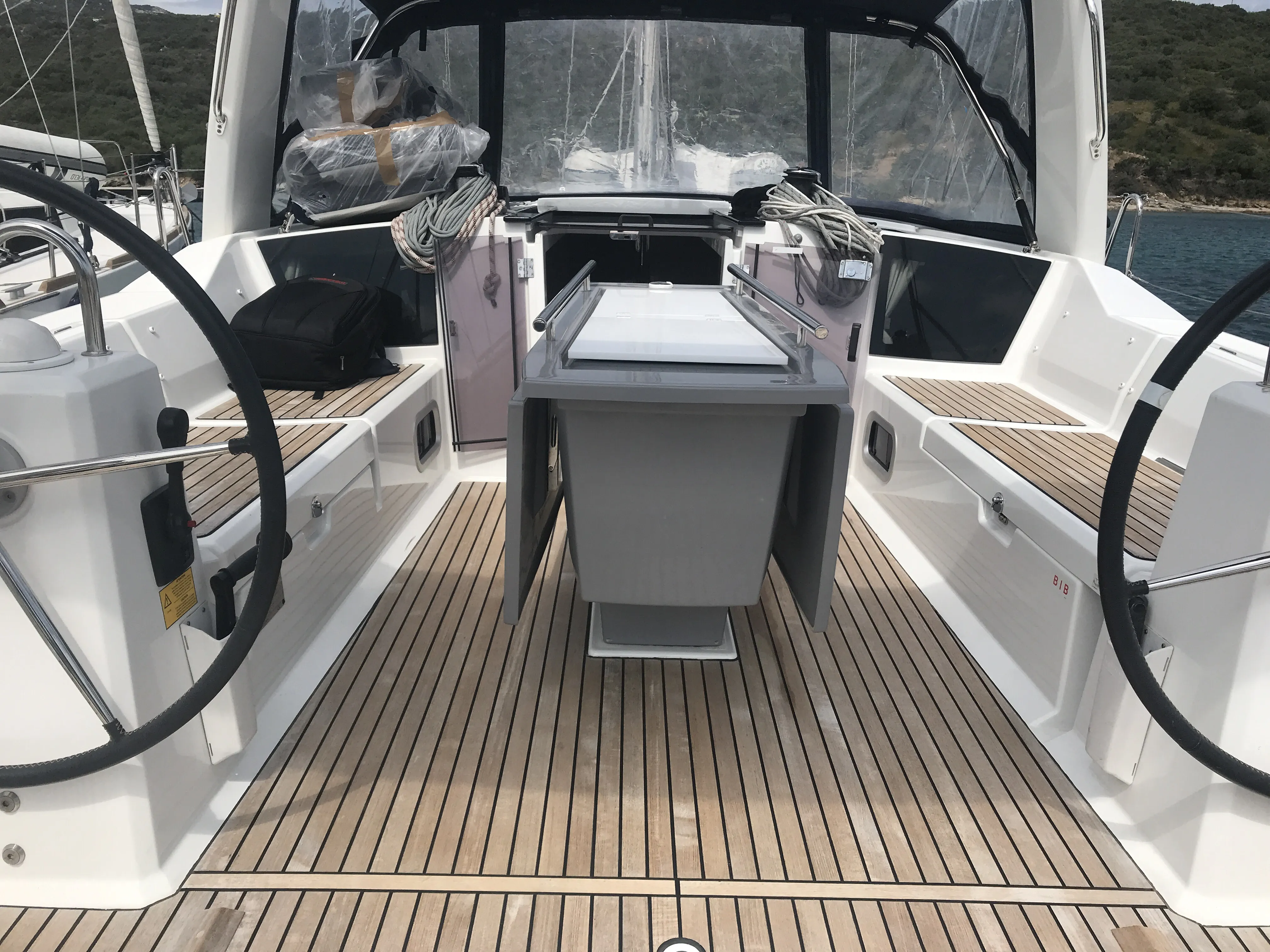 Oceanis 41.1 Achemar — фотография яхты 14