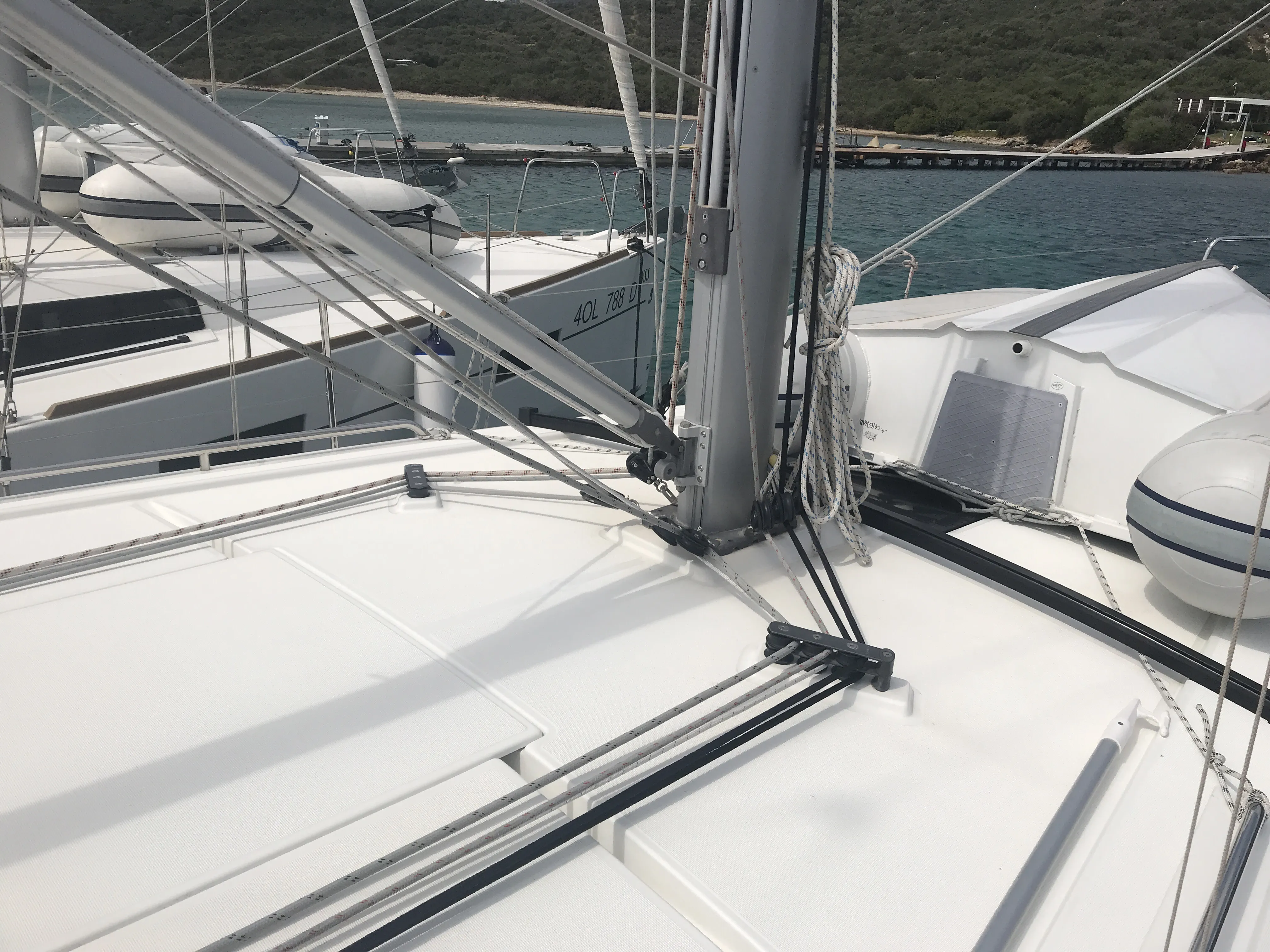 Oceanis 41.1 Achemar — фотография яхты 9