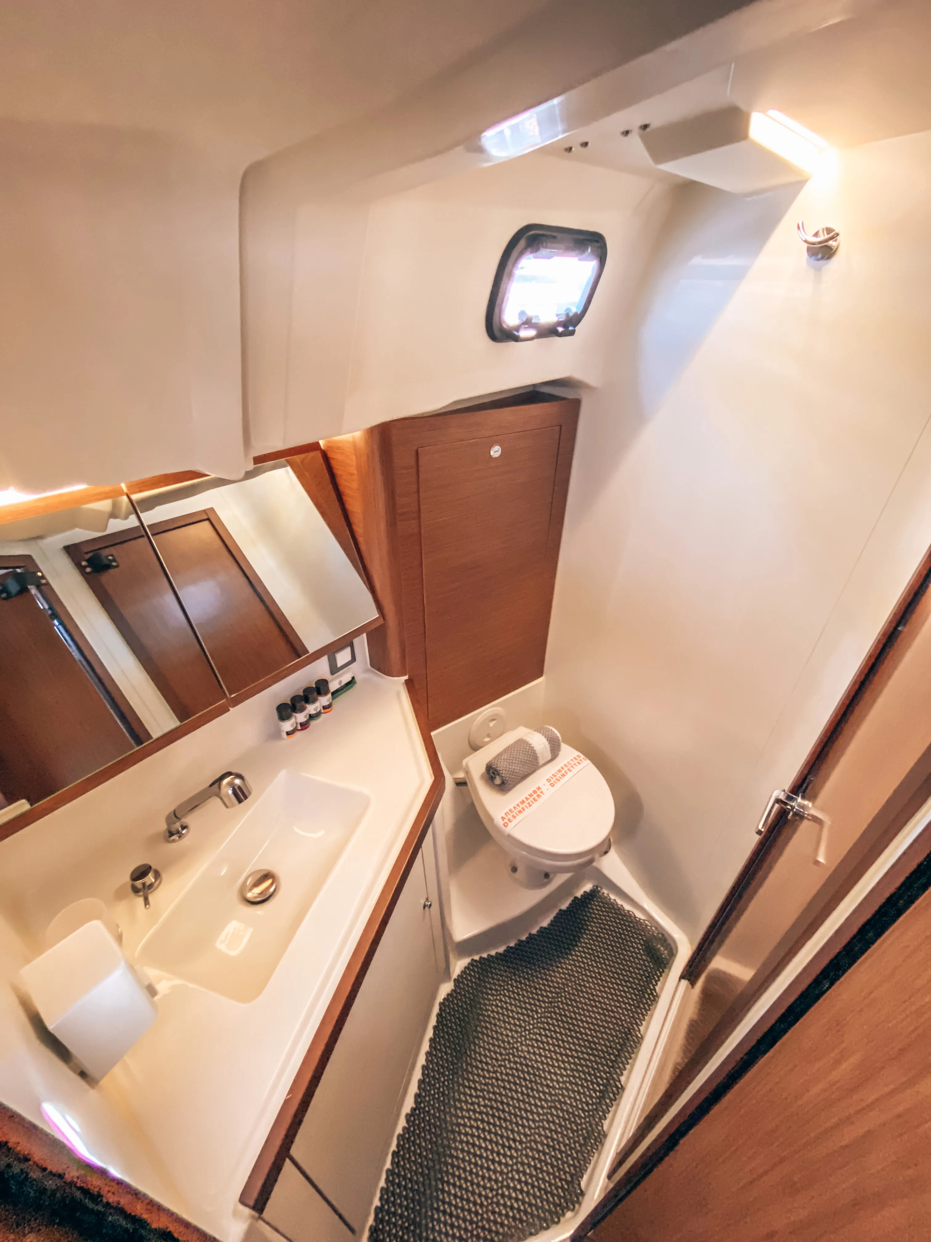 Oceanis 46.1 WHISPER — fotografia jachty 3