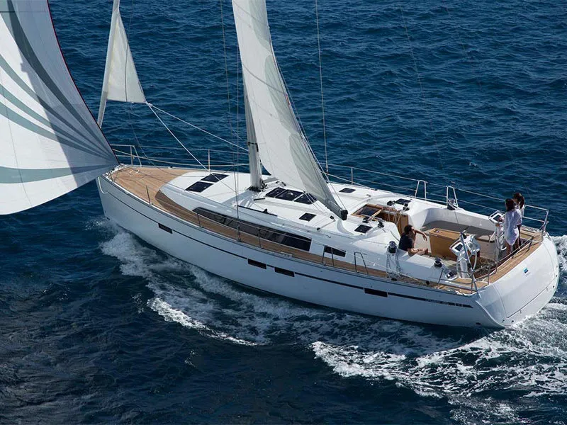 Bavaria Yachtbau Bavaria 46 Cruiser Monsieur — фотография яхты 1