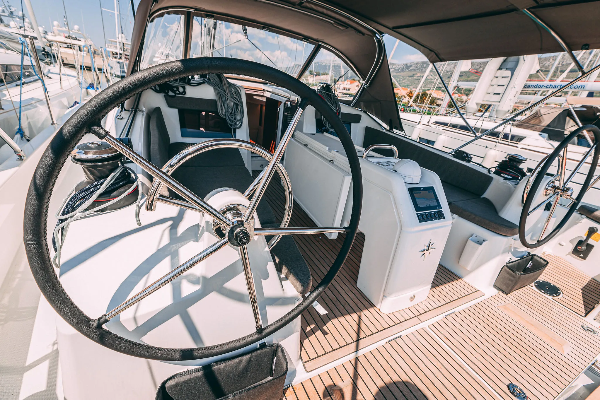 Sun Odyssey 410 Purr — фотография яхты 29