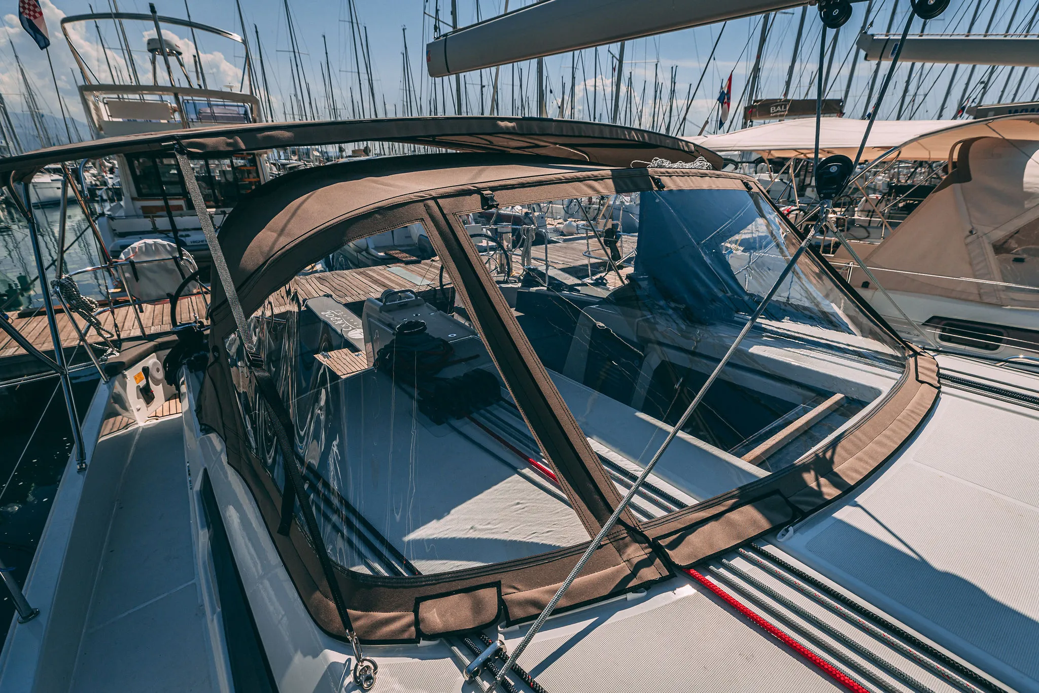 Sun Odyssey 410 Purr — фотография яхты 15