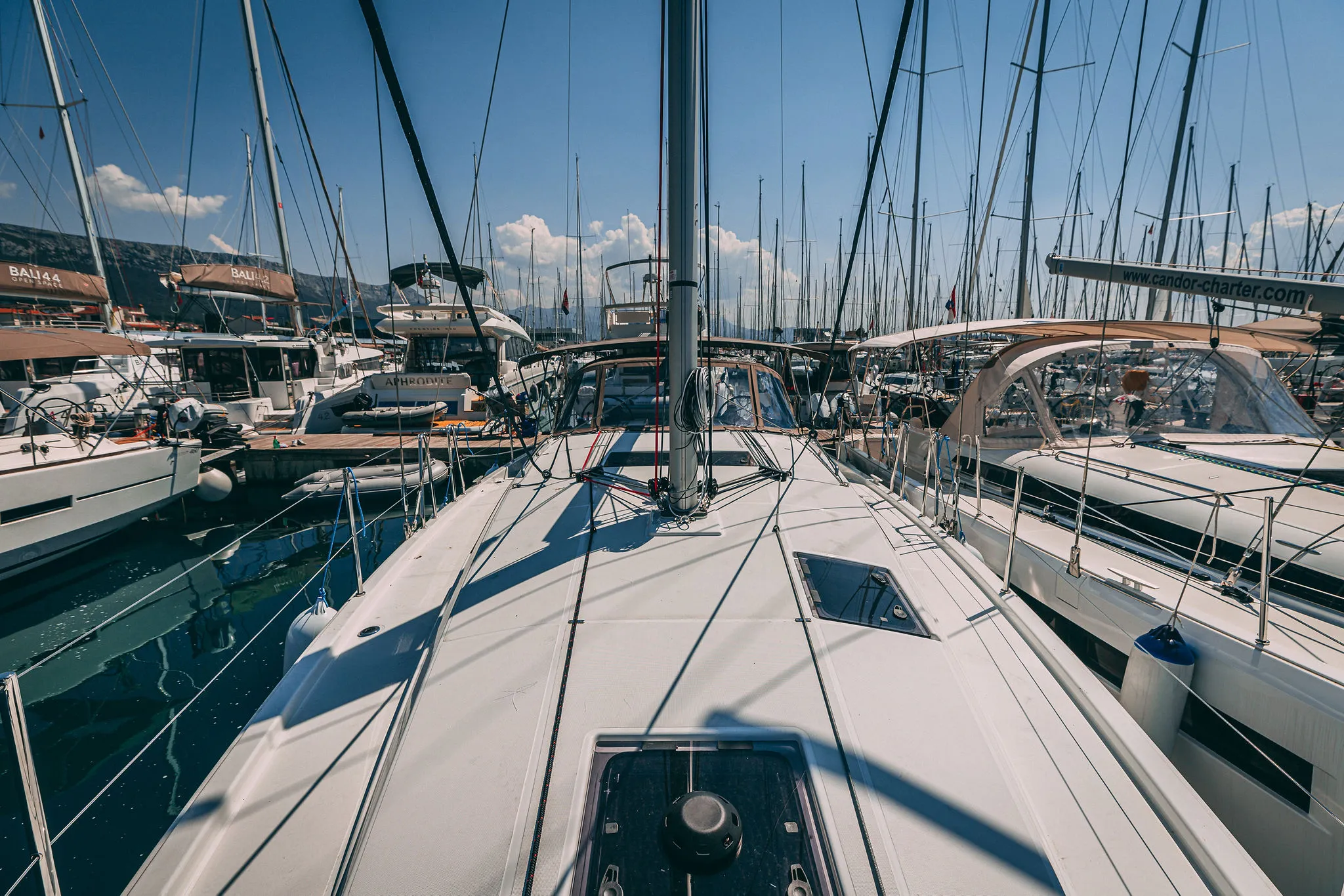 Sun Odyssey 410 Purr — фотография яхты 9