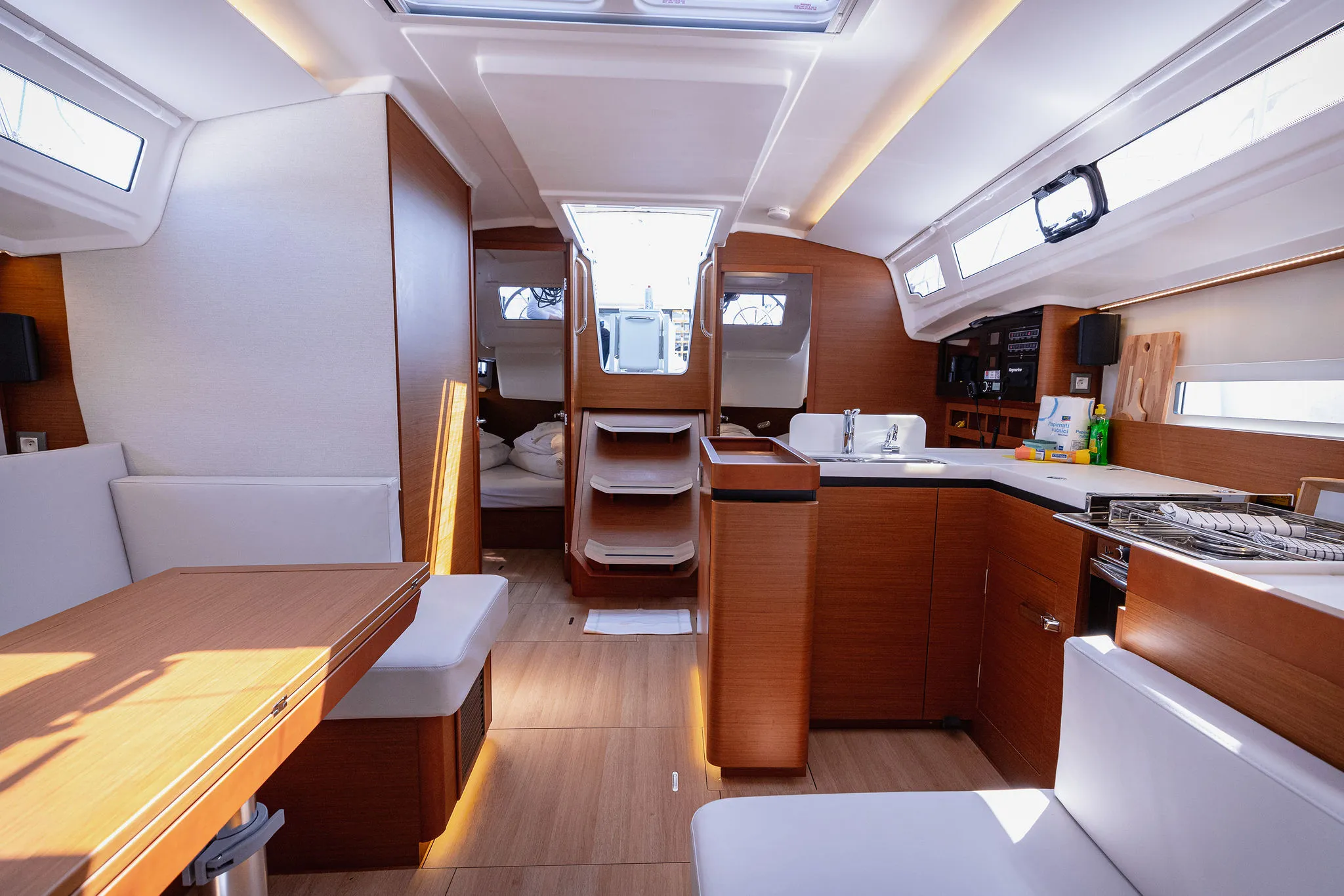 Sun Odyssey 410 Purr — фотография яхты 18
