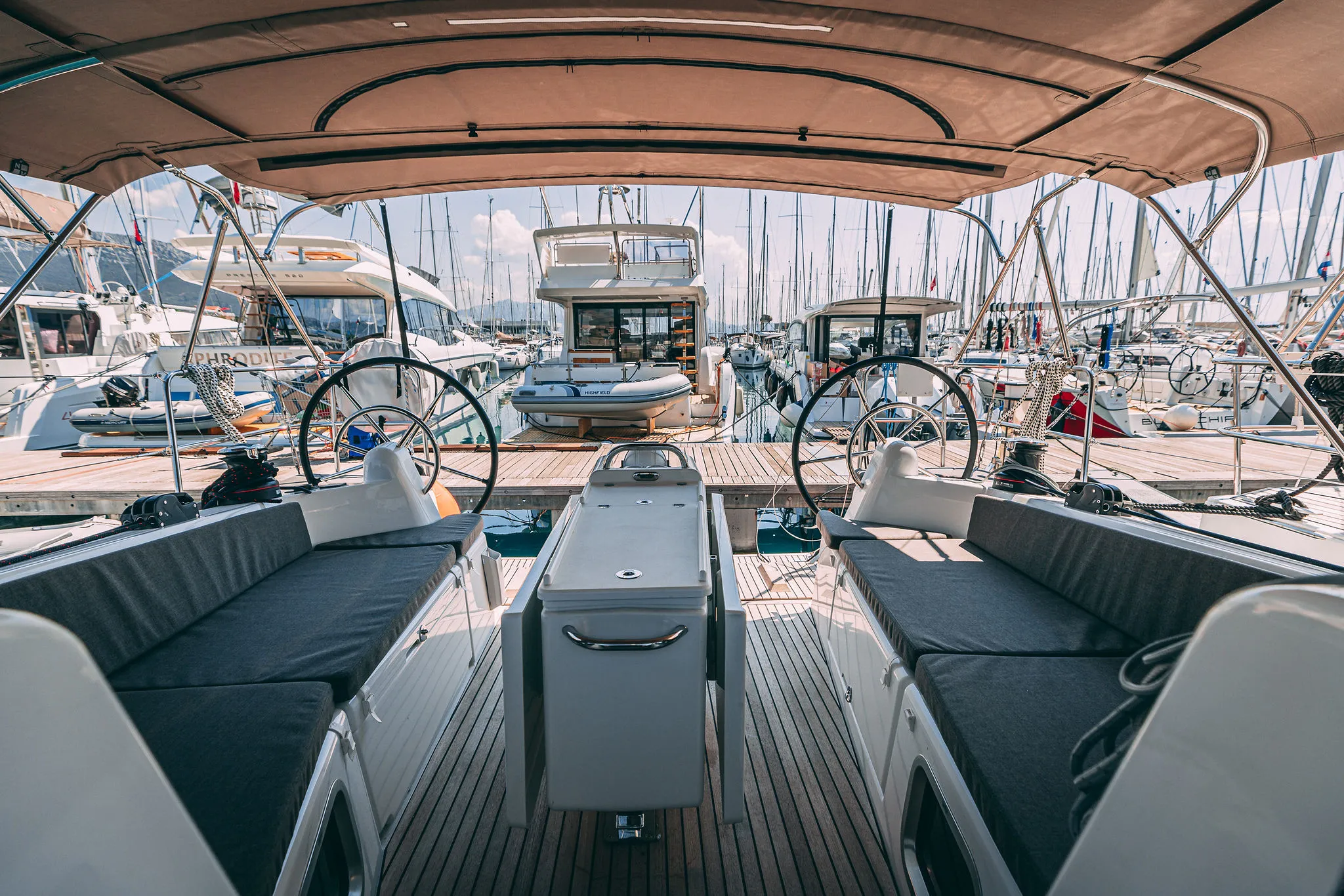 Sun Odyssey 410 Purr — фотография яхты 17