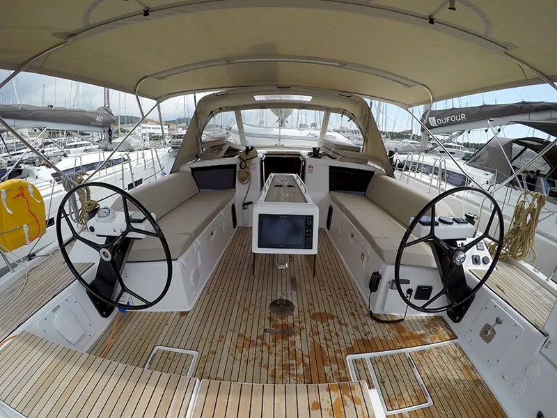 Dufour 430 FREYA — yacht photo 24