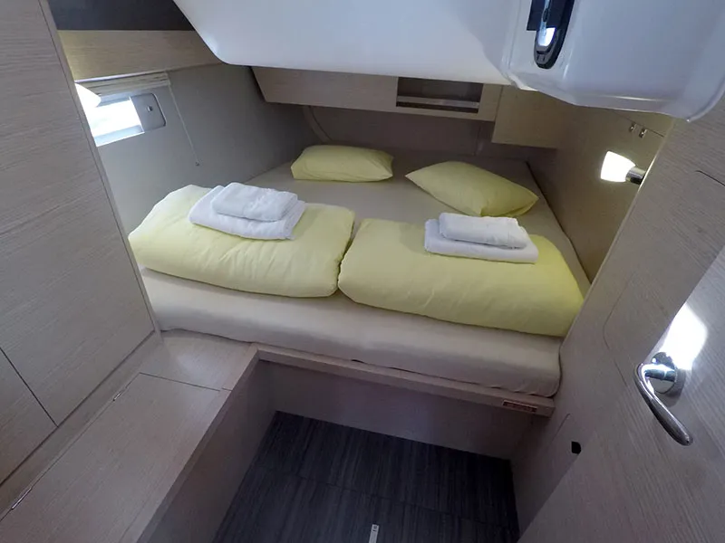 Dufour 430 FREYA — yacht photo 5