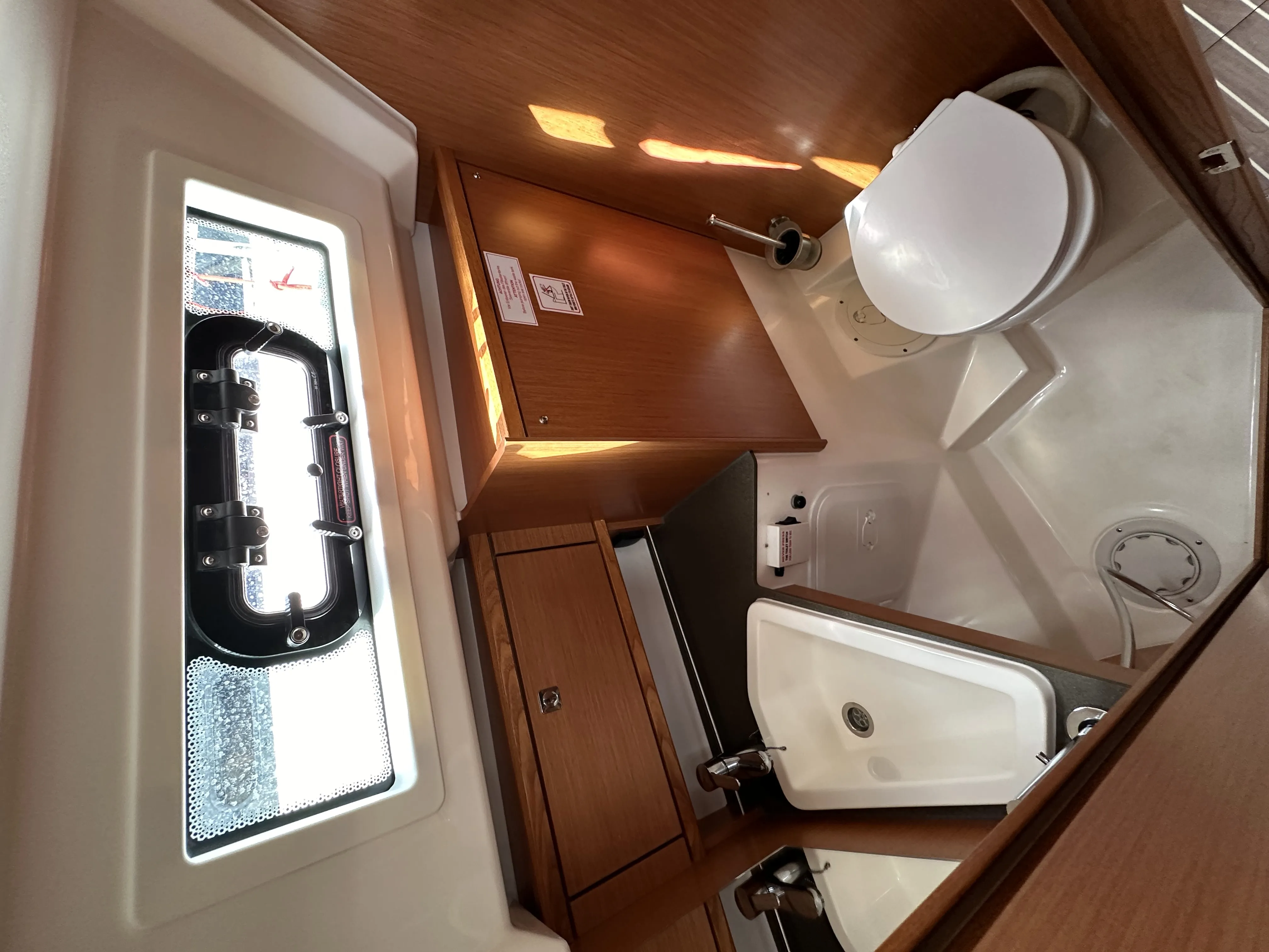 Bavaria Cruiser 34 S/Y Celestia — фотография яхты 12