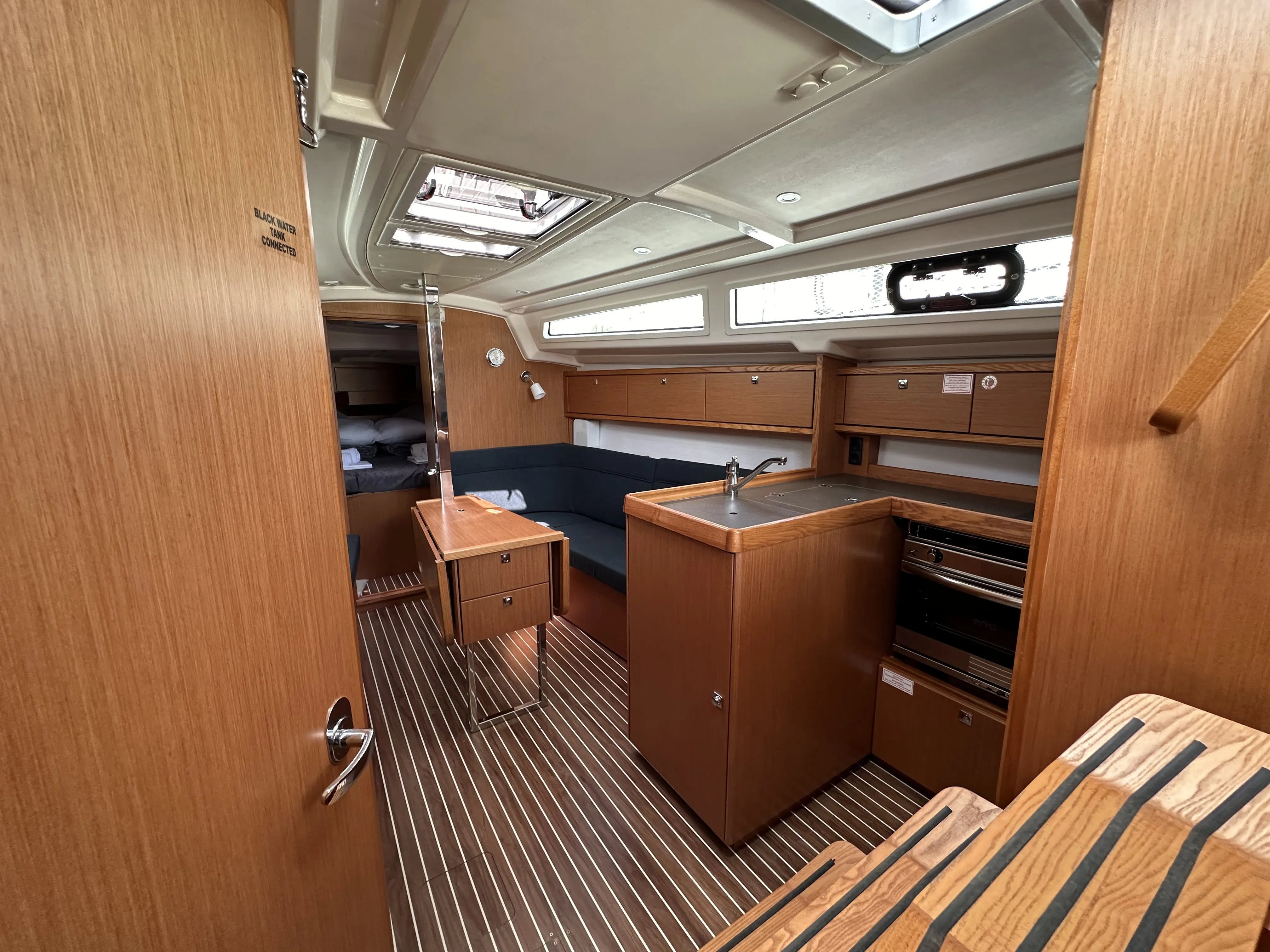 Bavaria Cruiser 34 S/Y Celestia — фотография яхты 11