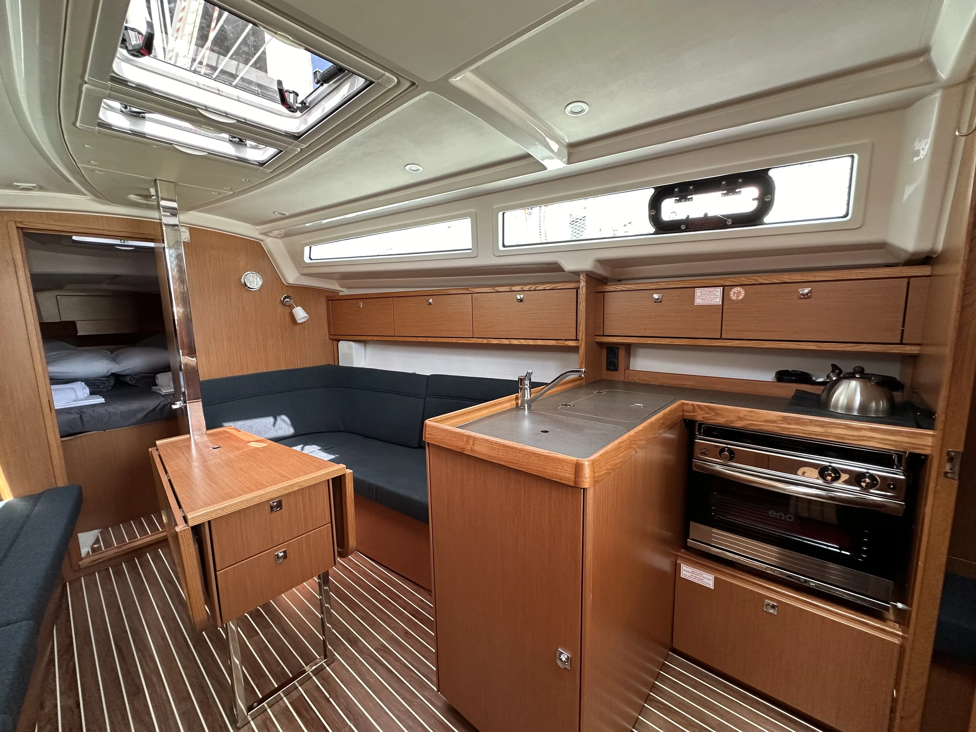 Bavaria Cruiser 34 S/Y Celestia — фотография яхты 3