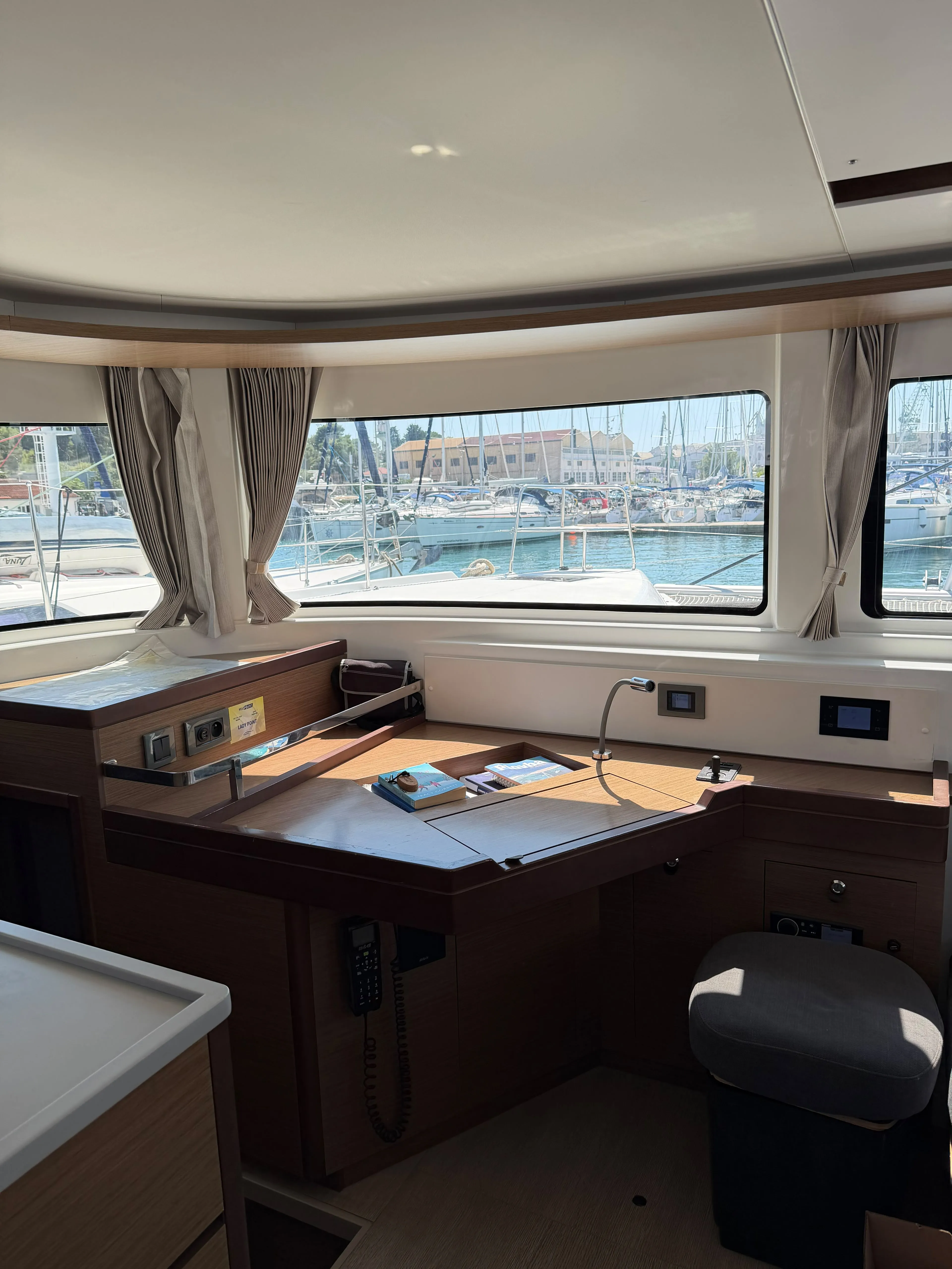 Lagoon 46 LADY POINT — jahifoto 2