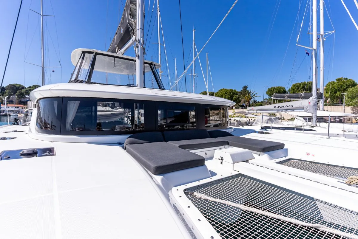 Lagoon 46 VELVET BREEZE — foto dello yacht n. 2