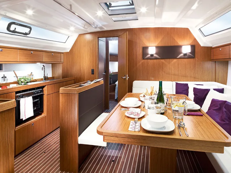 Bavaria Cruiser 46 Alma Libre IV — jahtikuva 2