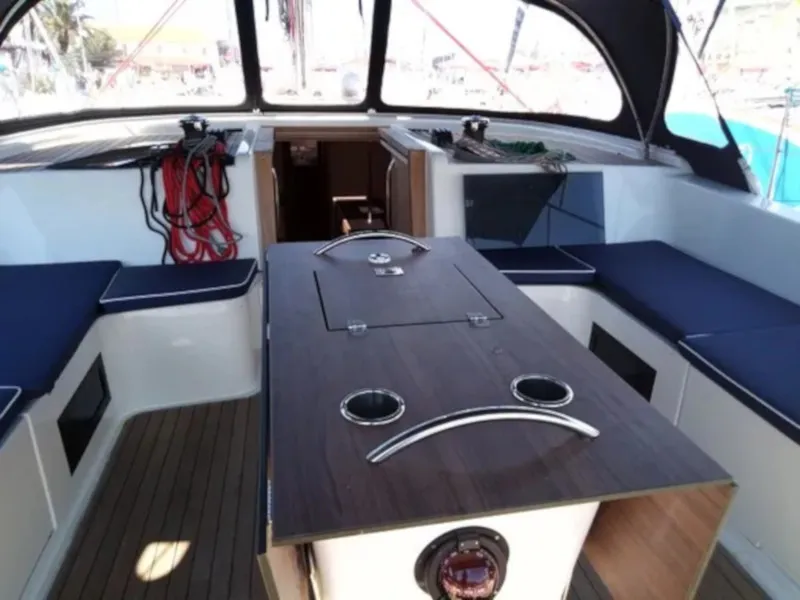 D&D Kufner 50 STYRIA — yacht photo 7