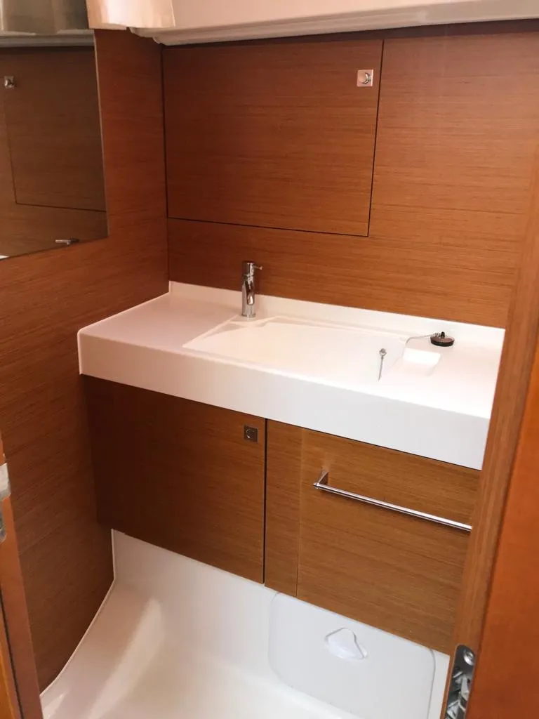 Sun Odyssey 519 Alboran Prosecco (Radazul) — foto dello yacht n. 6