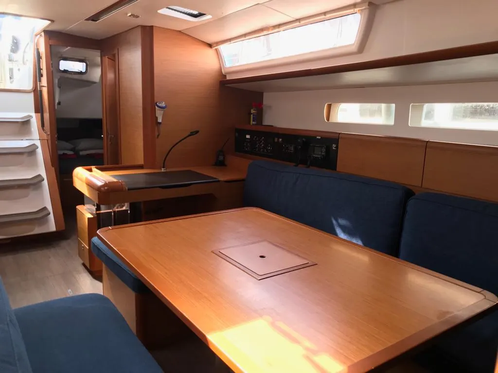 Sun Odyssey 519 Alboran Prosecco (Radazul) — foto dello yacht n. 8