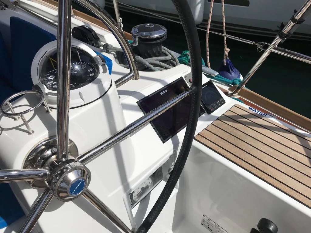 Sun Odyssey 519 Alboran Prosecco (Radazul) — foto dello yacht n. 12