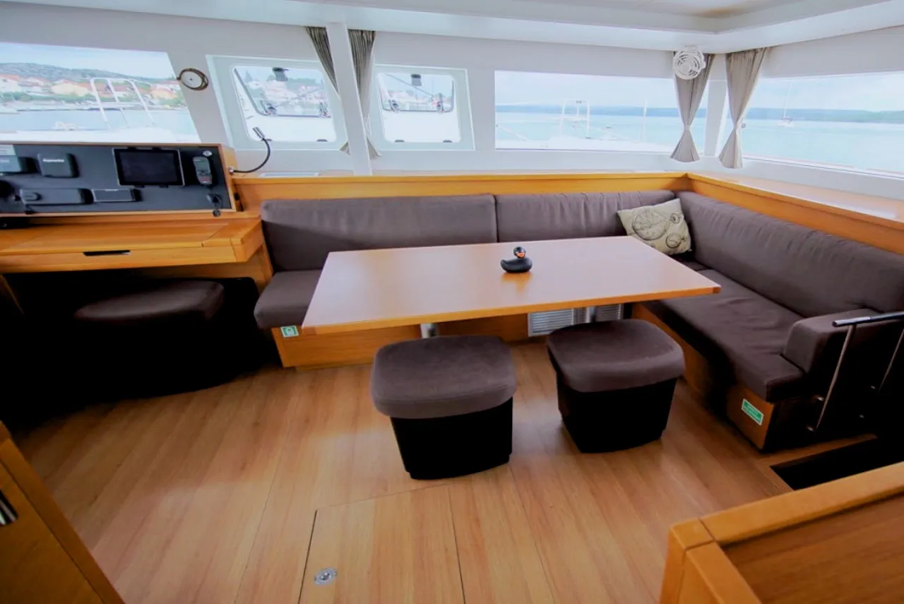 Lagoon 450 Black Duck — yachtbilde 9