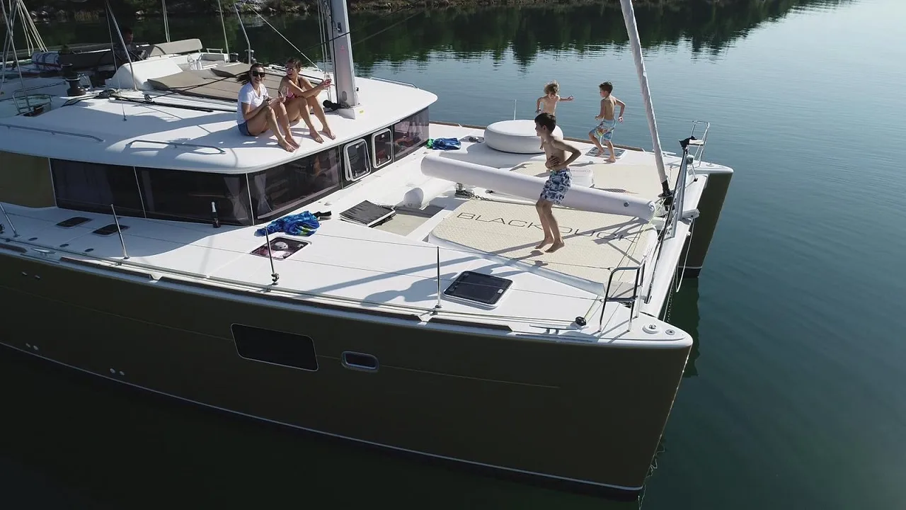 Lagoon 450 Black Duck — yachtbilde 17