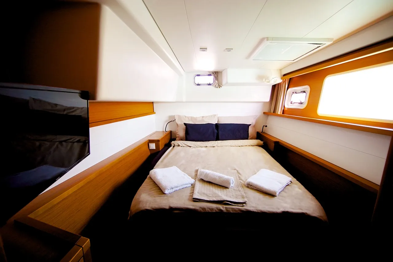 Lagoon 450 Black Duck — yachtbilde 3