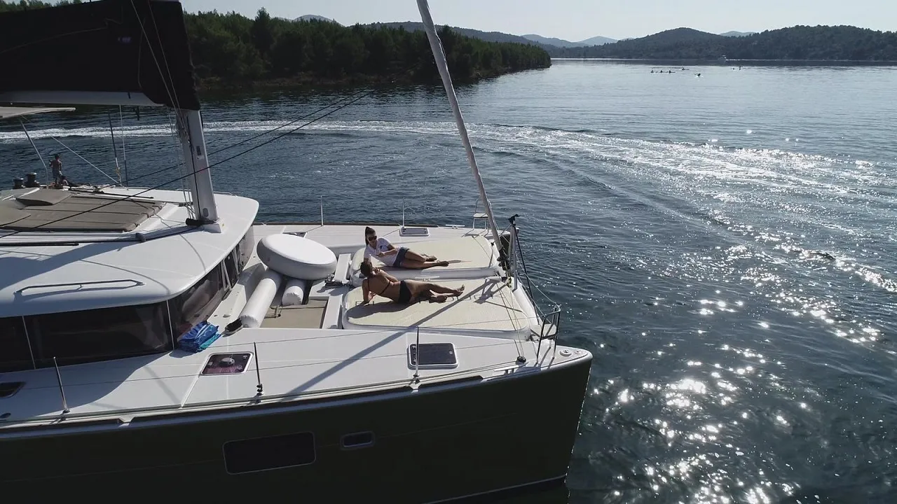 Lagoon 450 Black Duck — yachtbilde 13