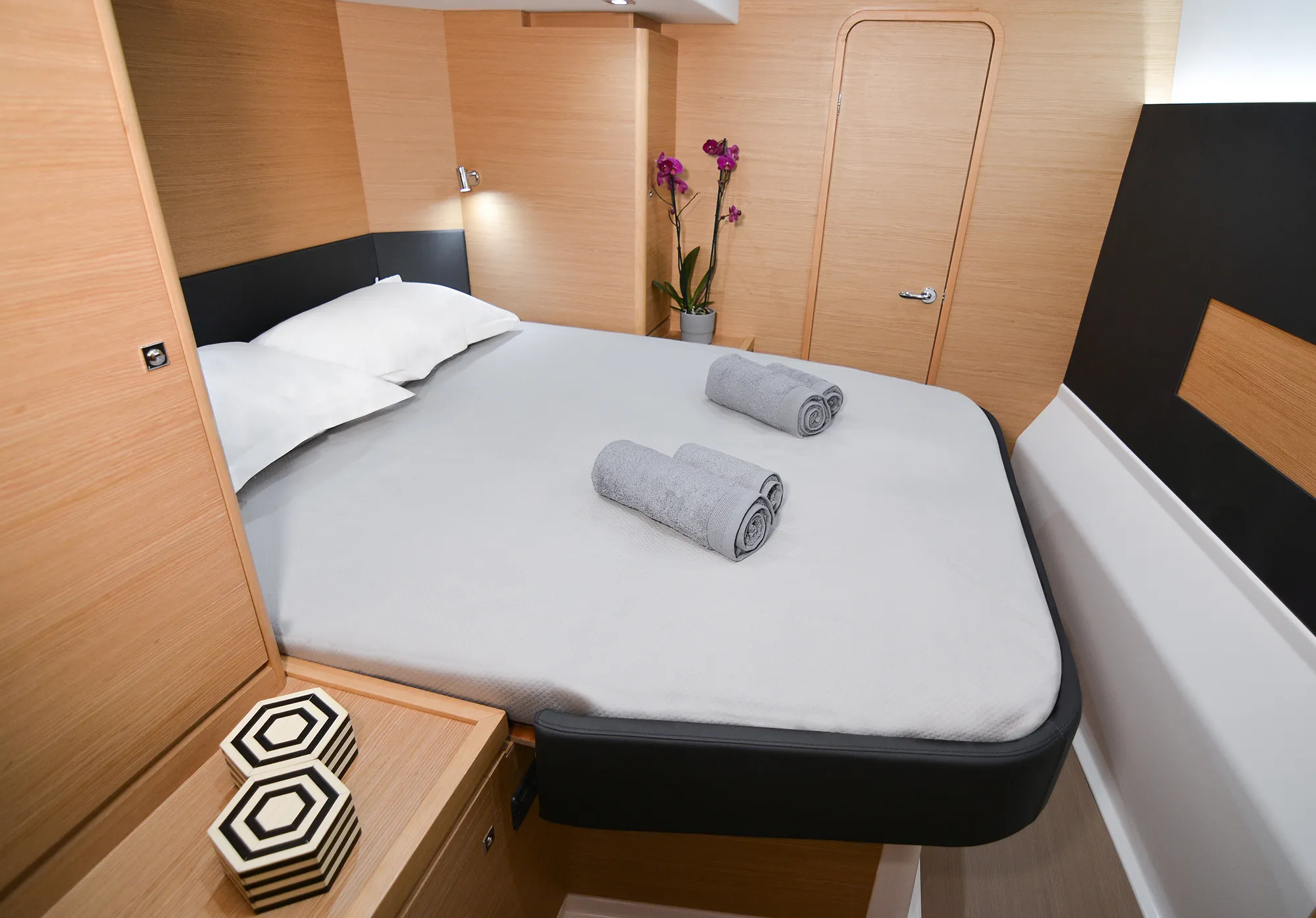 Dufour Catamaran 48 Sea Breeze — фотография яхты 14