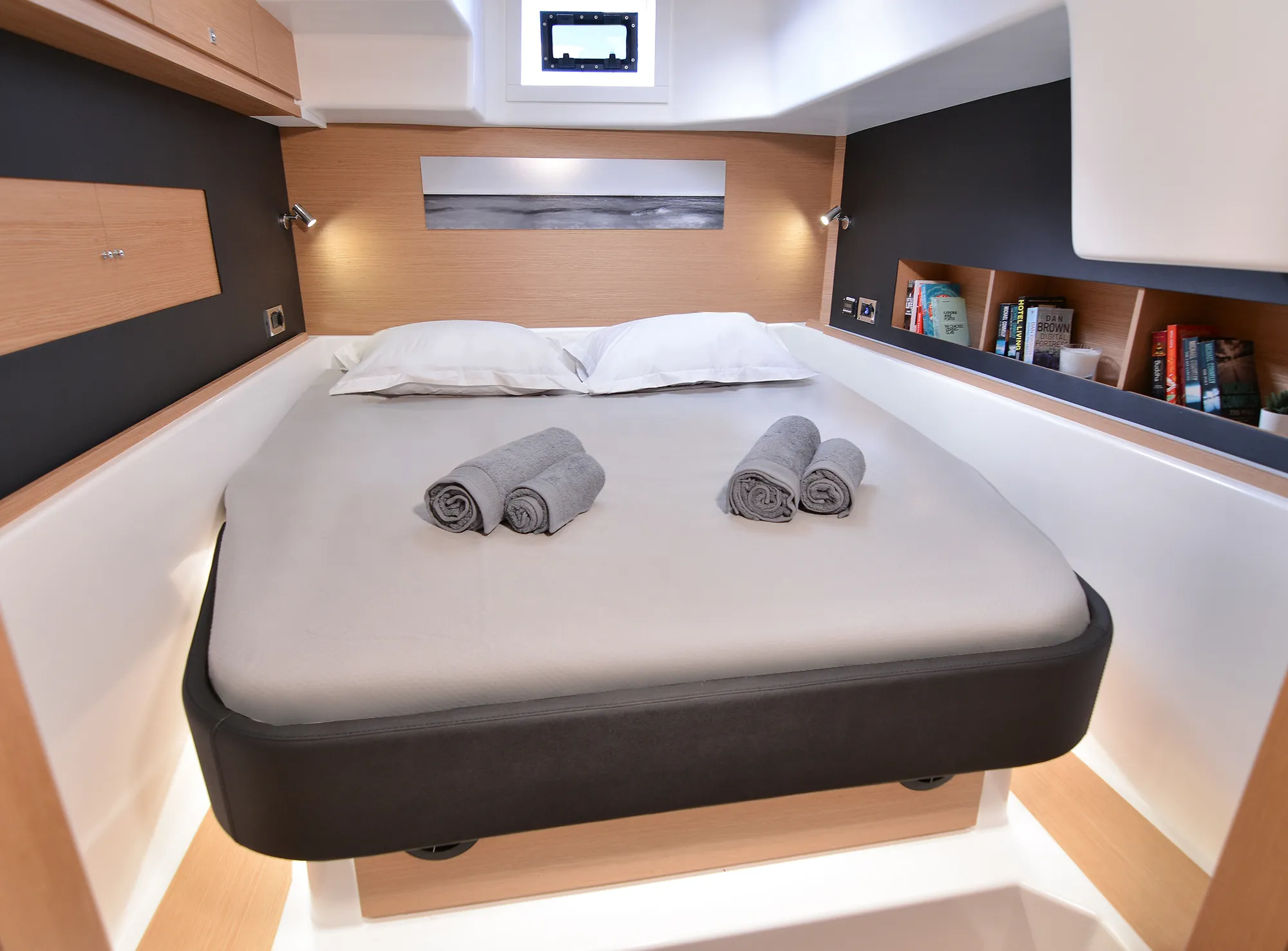 Dufour Catamaran 48 Sea Breeze — фотография яхты 9