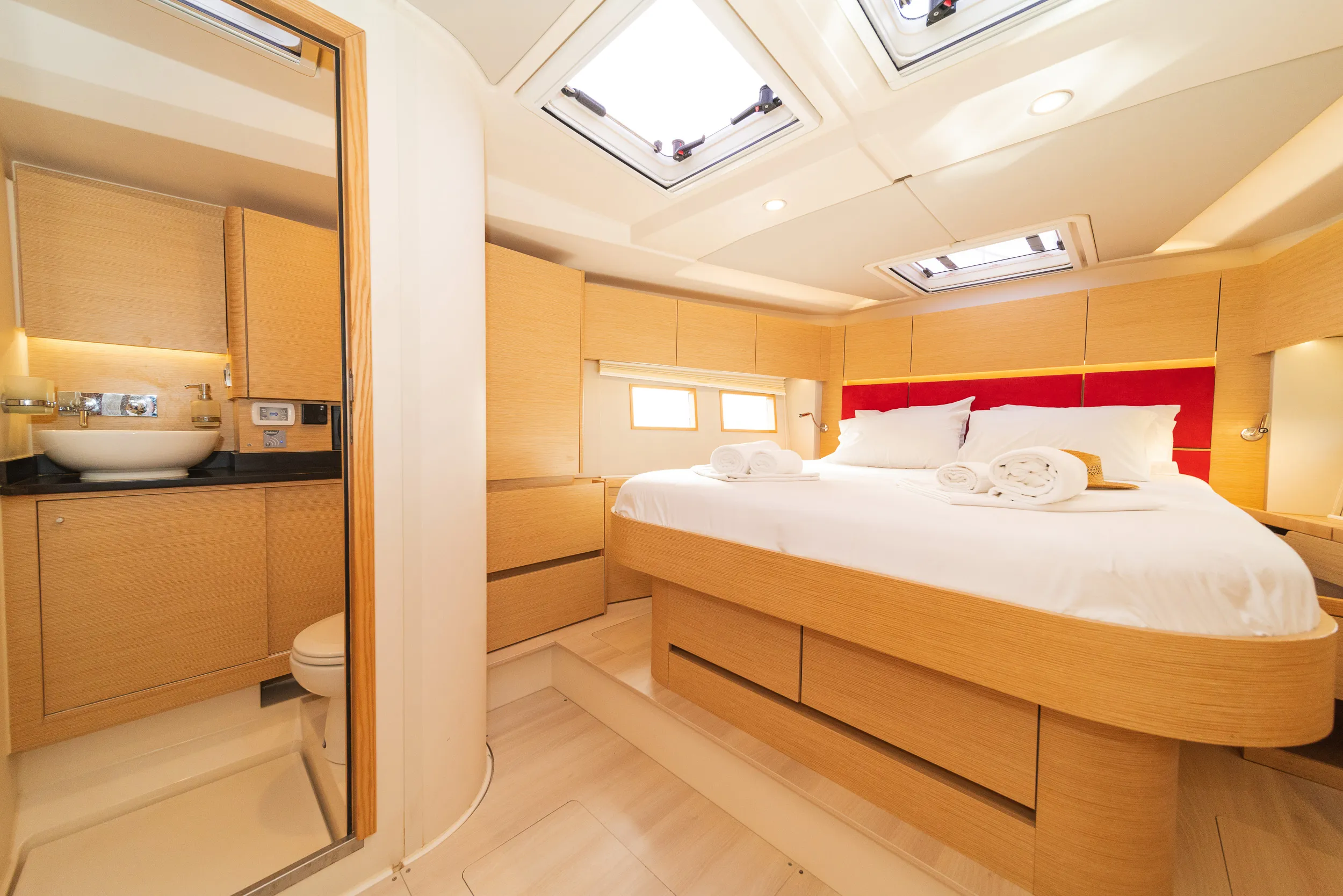 Hanse 588 Amadea (ONLY SKIPPERED) — фотография яхты 2