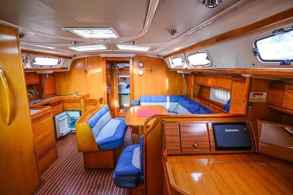 Bavaria 46 Cruiser 2BiSi — jahtikuva 4