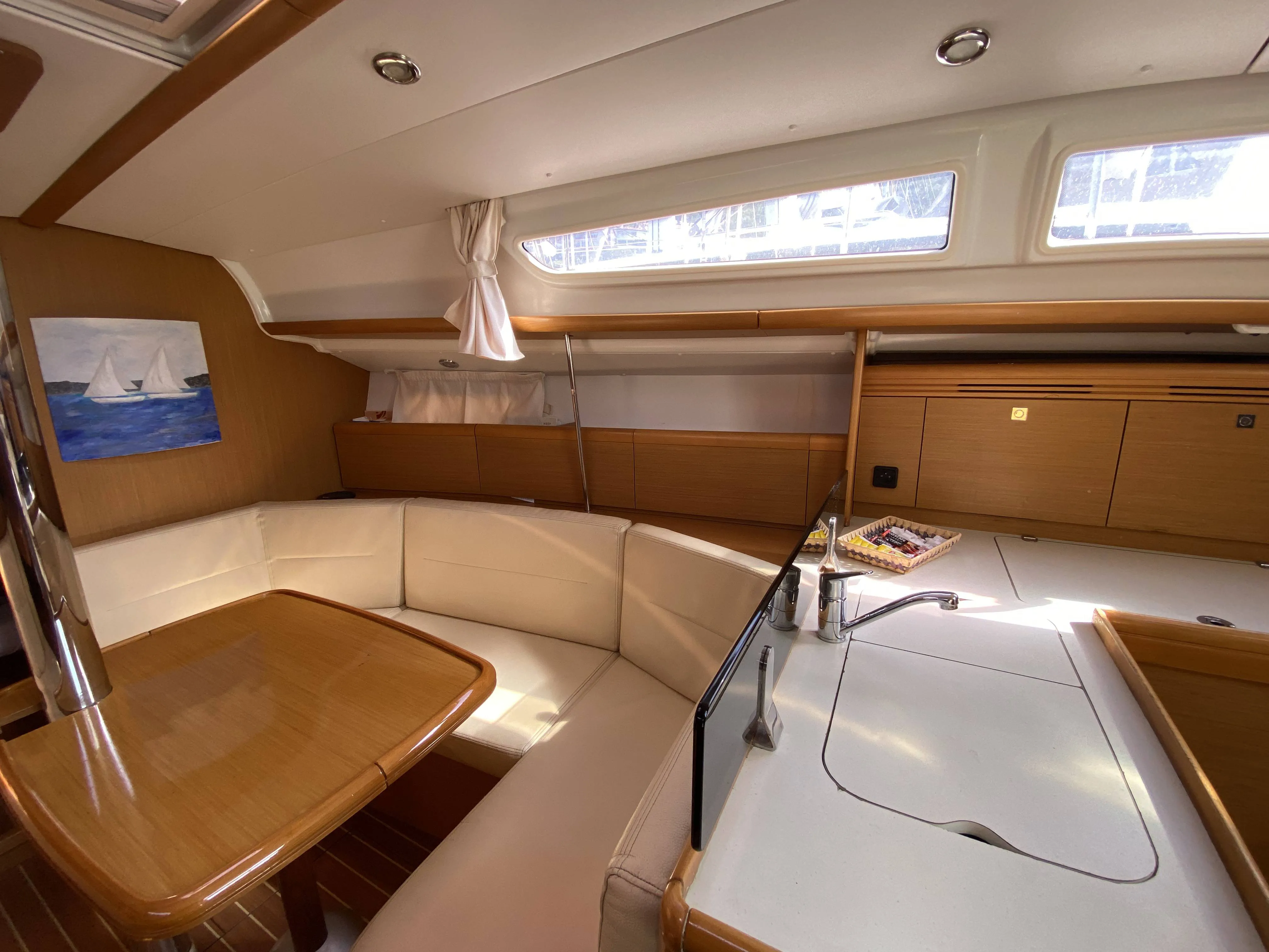 Sun Odyssey 36i Blue Sky — снимка на яхтата 14