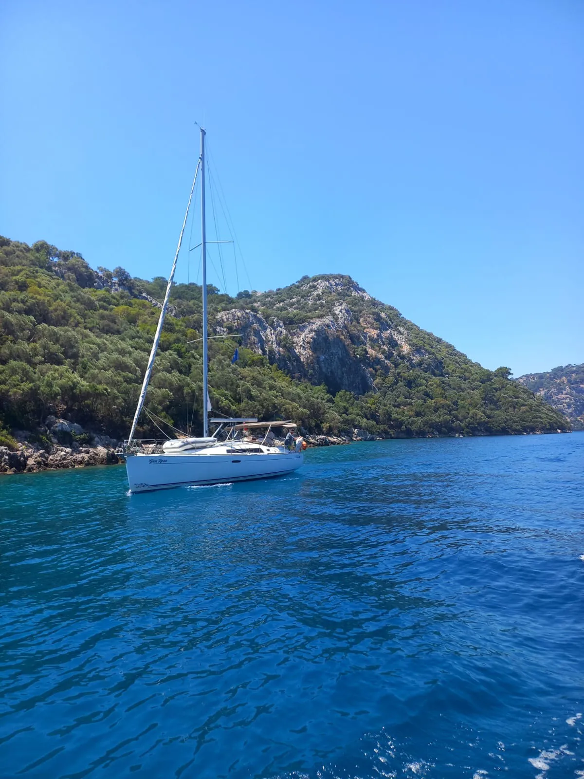 Oceanis 37 Glen Rosa — фотография яхты 11
