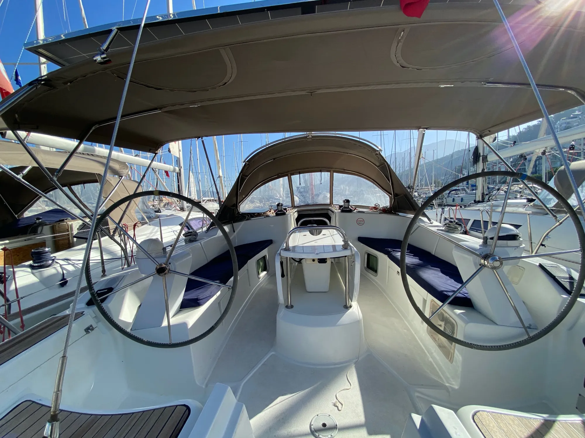 Sun Odyssey 45 Safina — jahtikuva 13
