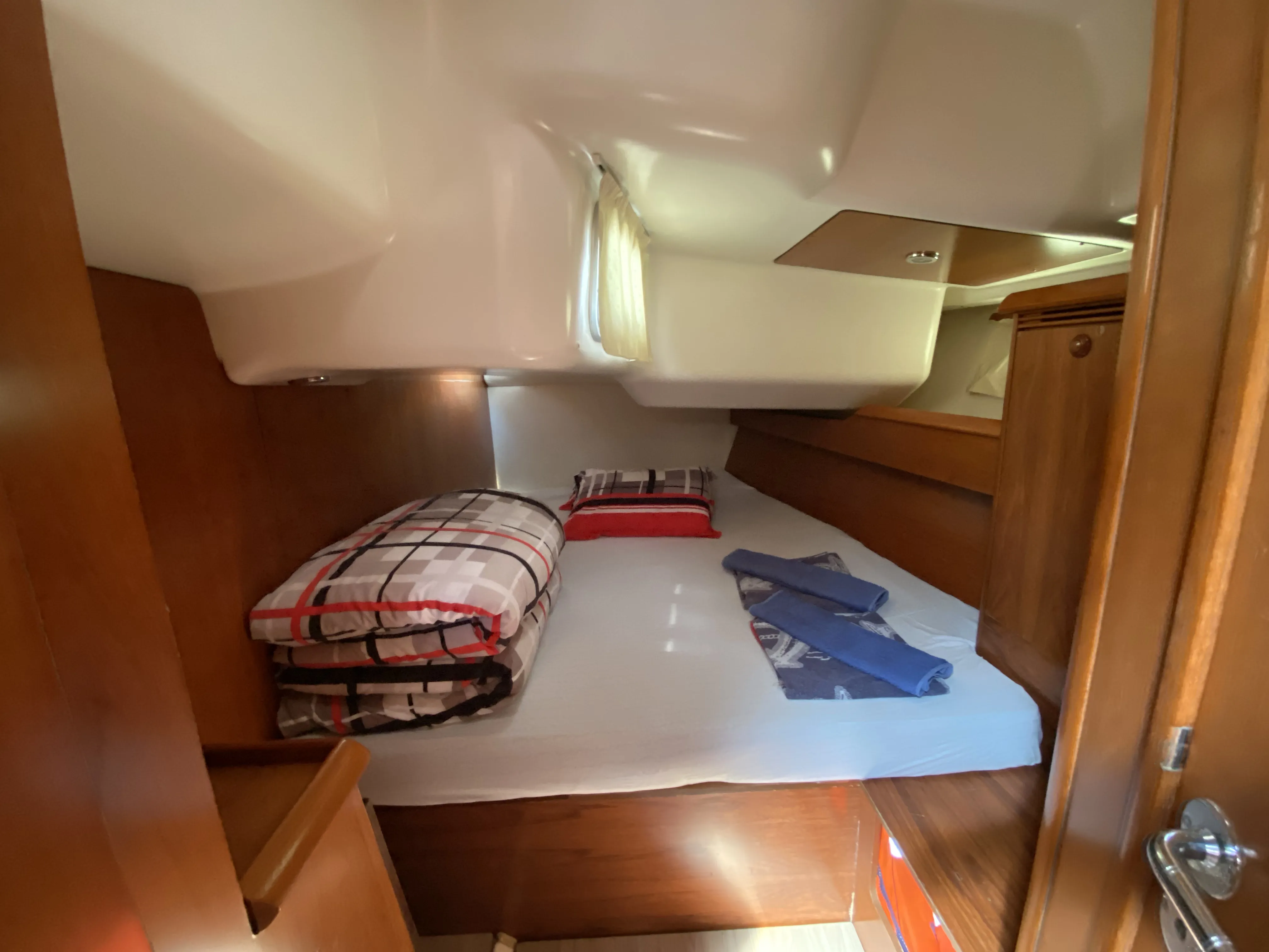 Sun Odyssey 45 Safina — jahtikuva 4
