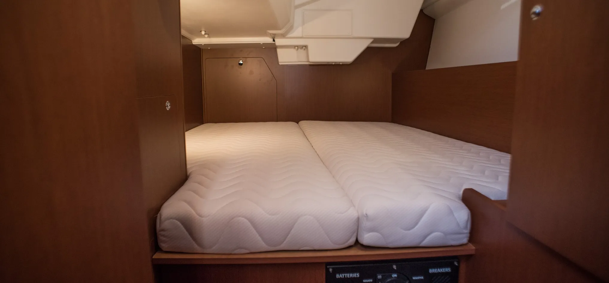 Oceanis 38.1 SIRINA "Sails 2025" — foto dello yacht n. 8