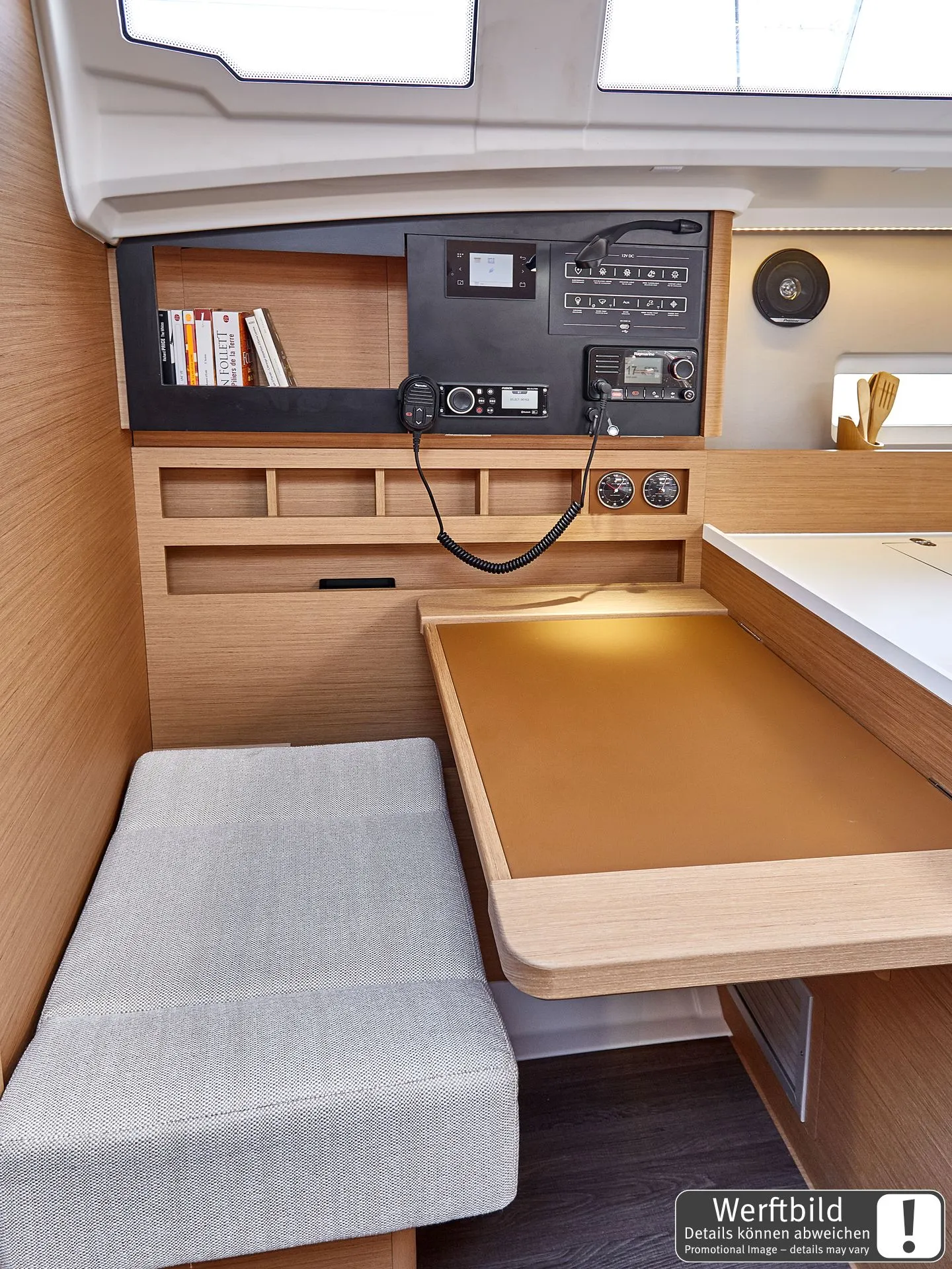Sun Odyssey 410 Titzi — фотография яхты 5